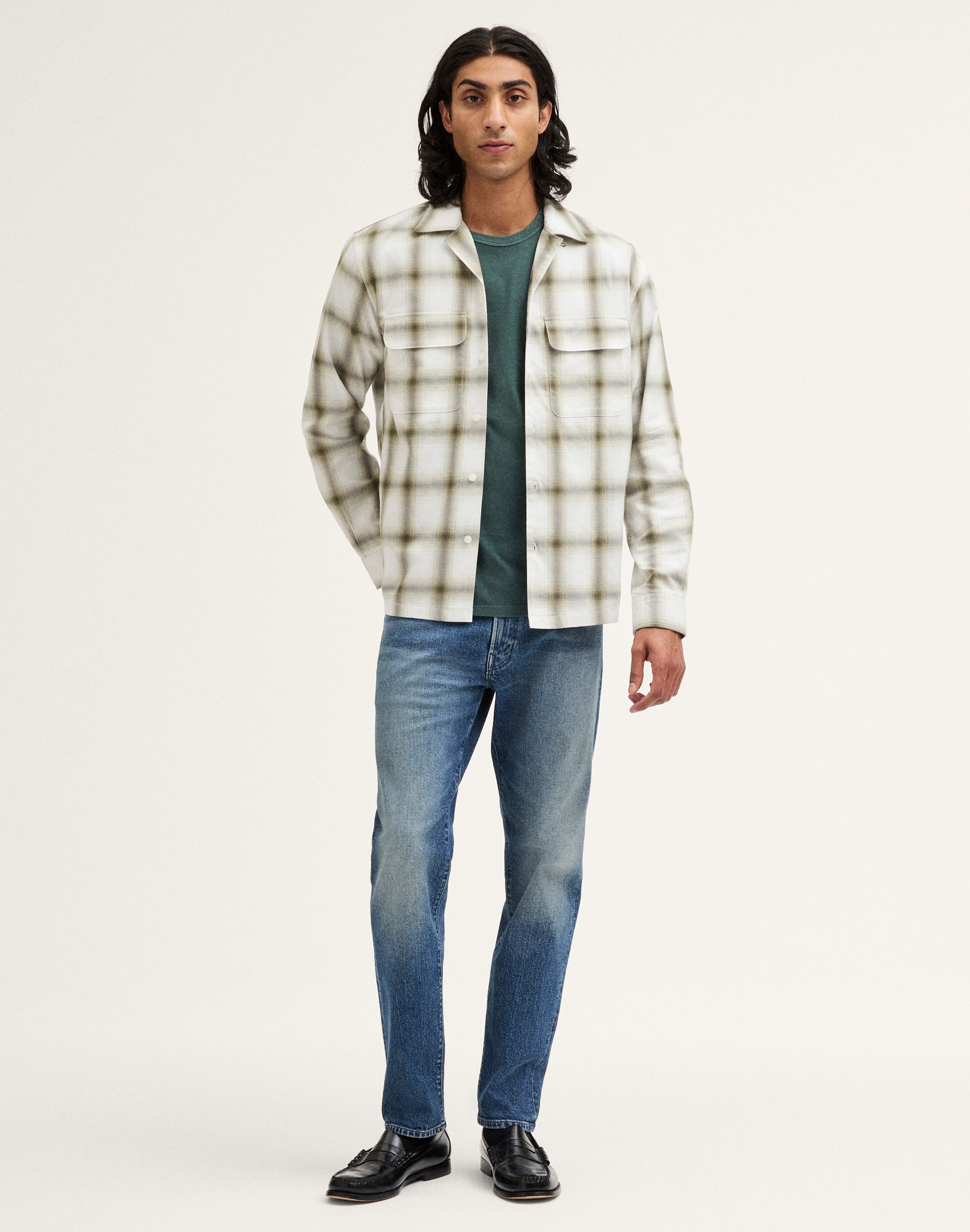 Relaxed Taper Jeans