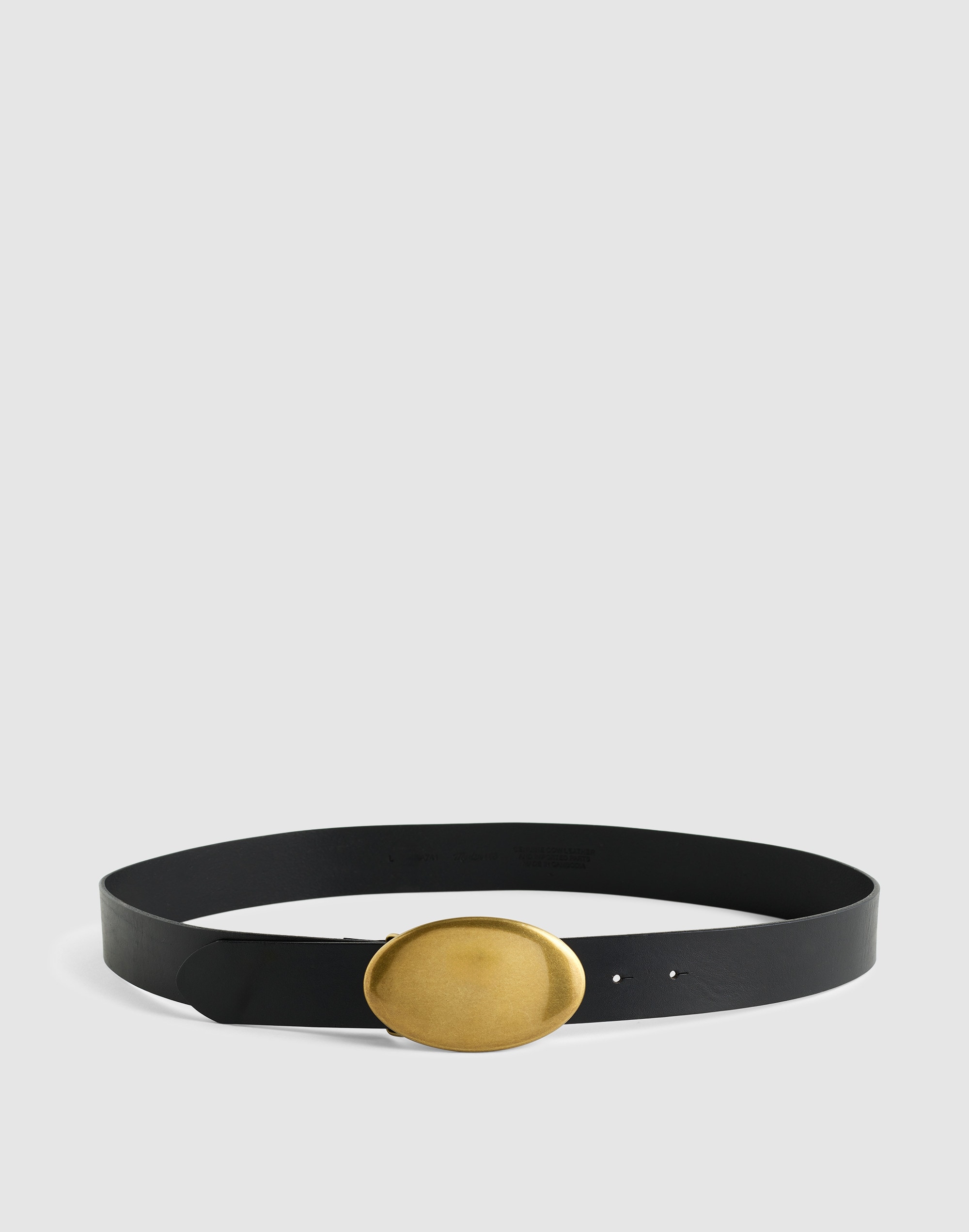 Oval Plaque-Buckle Belt