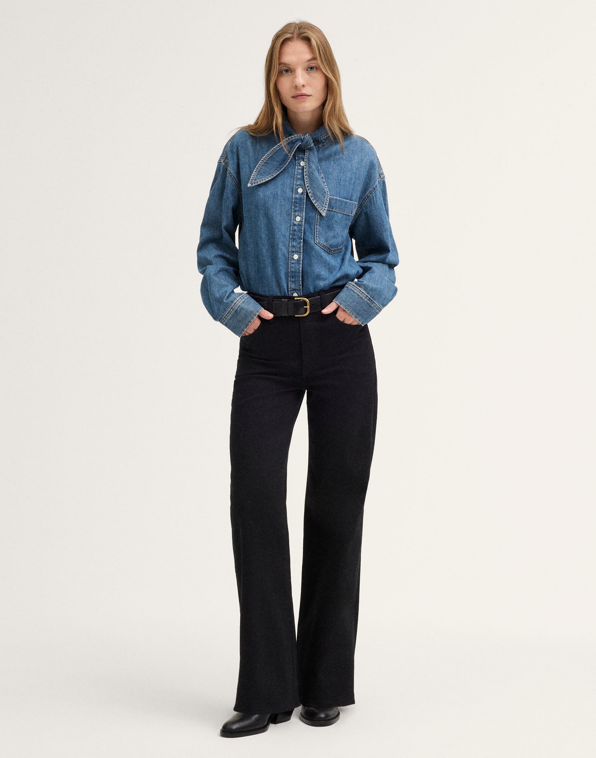 The Wide-Leg Jean in Super Stretch Denim