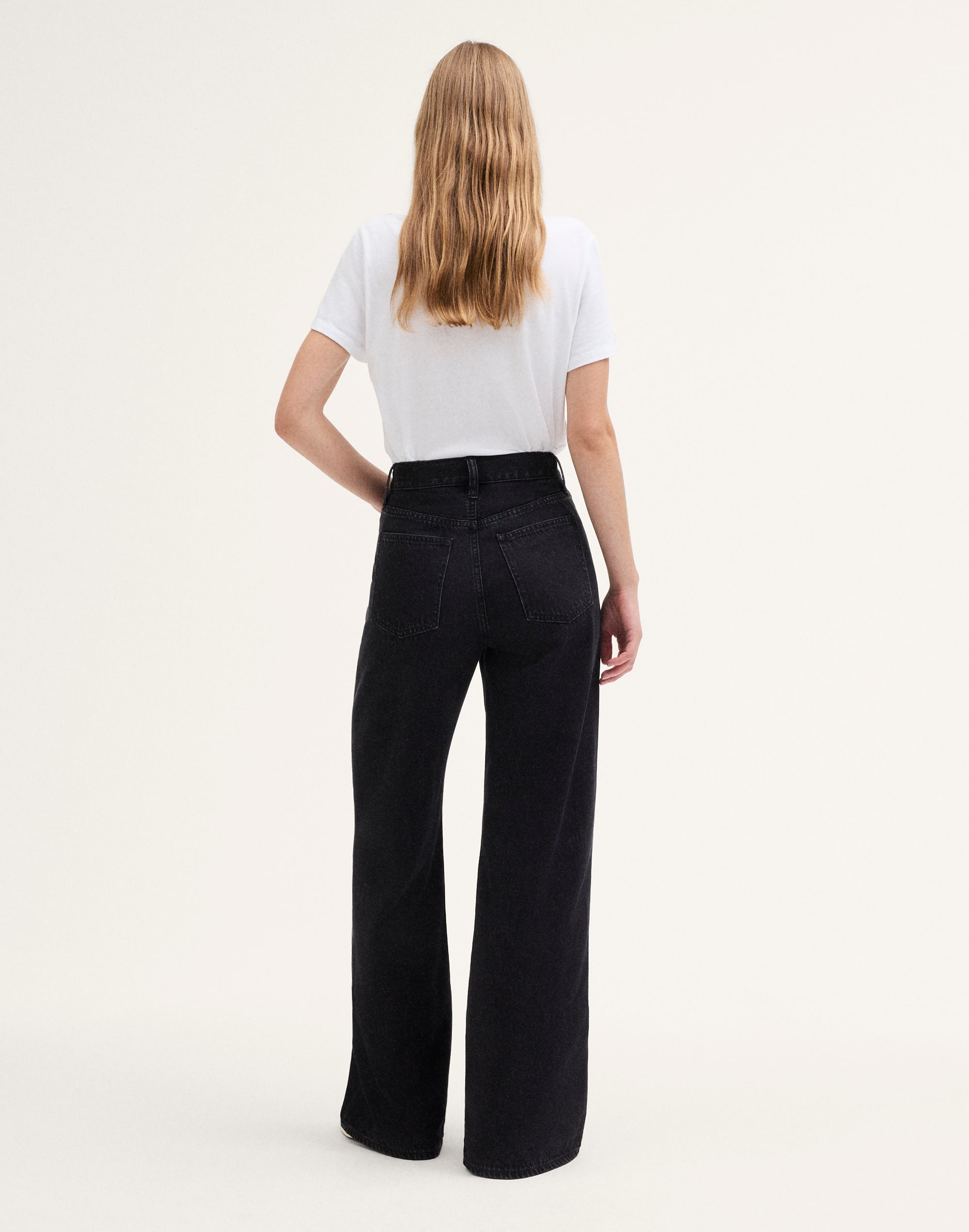 The Ultimate Wide-Leg Jean in Airy Denim