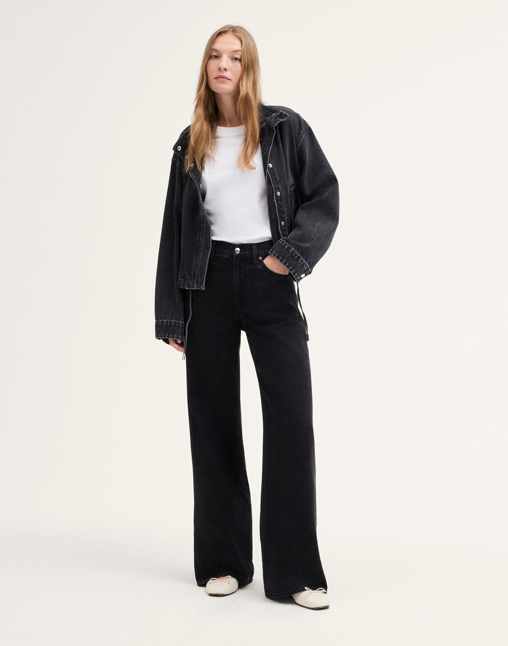 The Ultimate Wide-Leg Jean in Airy Denim