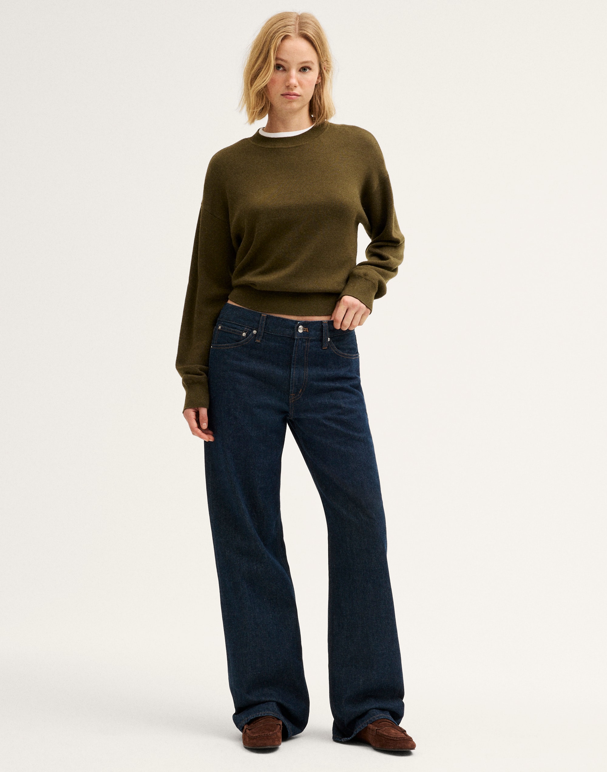 The Short Low-Slung Baggy Jeans