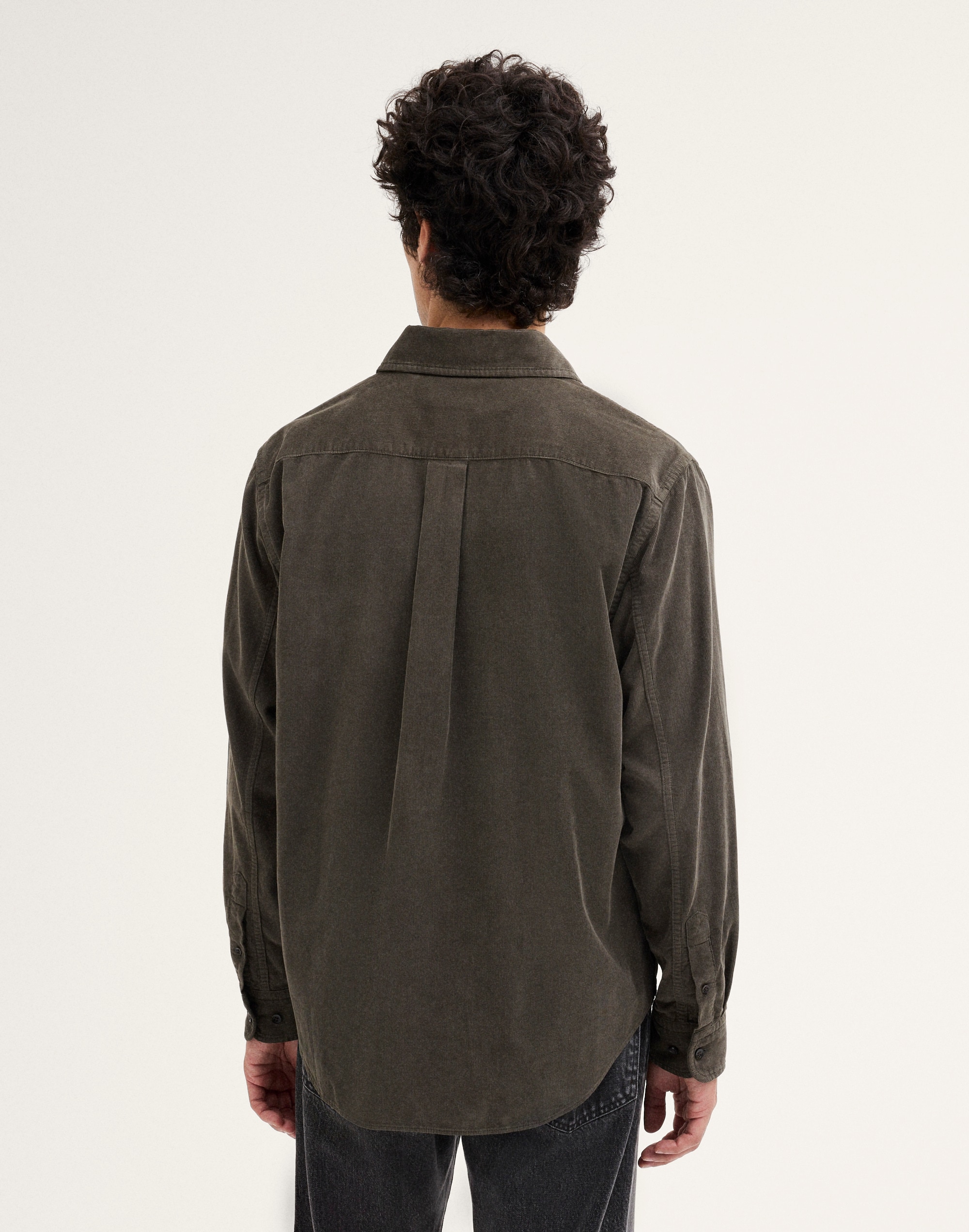 Patch-Pocket Shirt in Fine Wale Corduroy