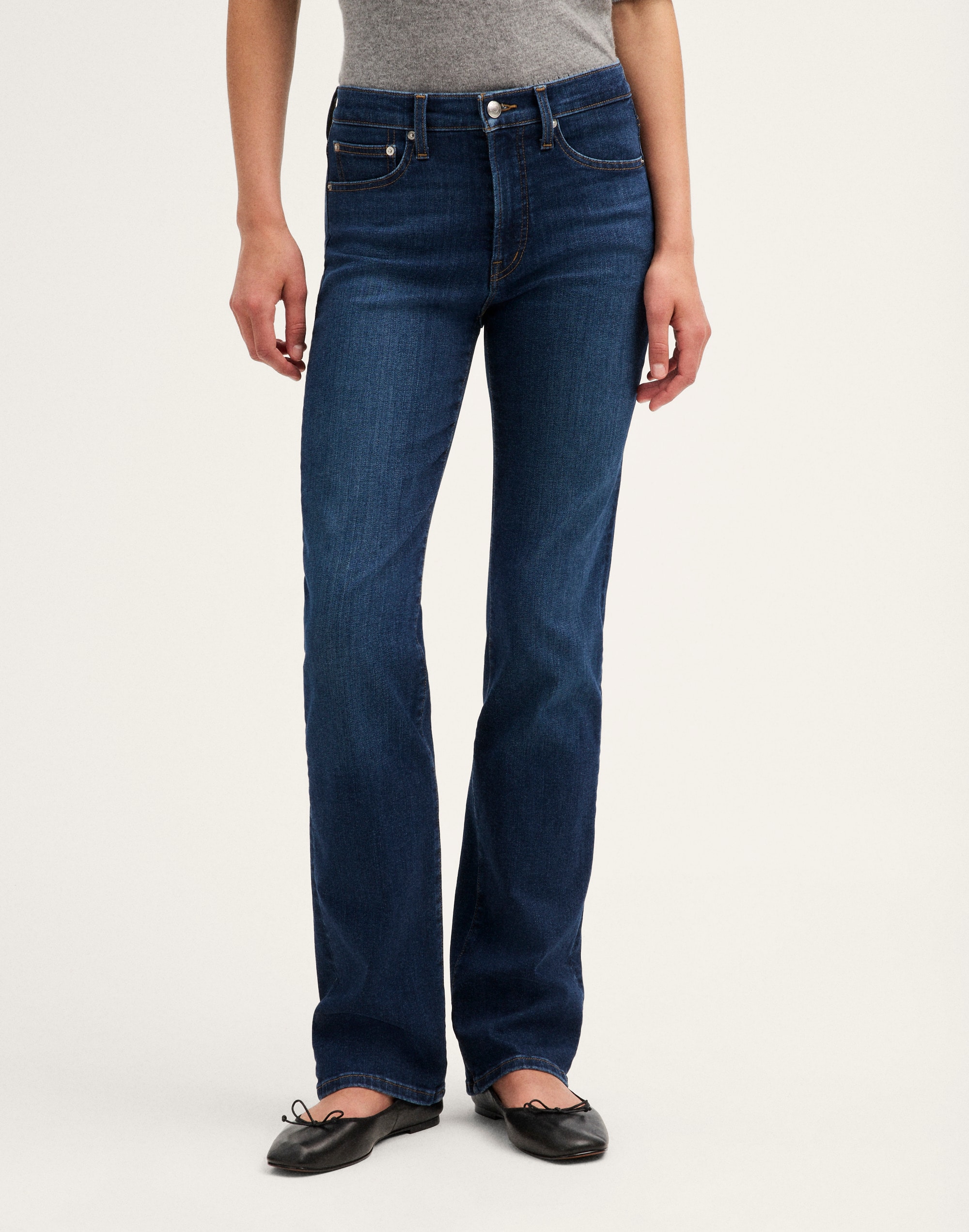 The Straight Jean in Super Stretch Denim