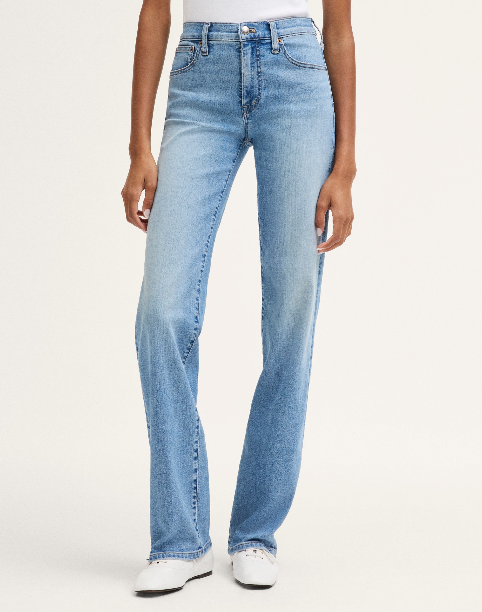 The Straight Jean in Super Stretch Denim