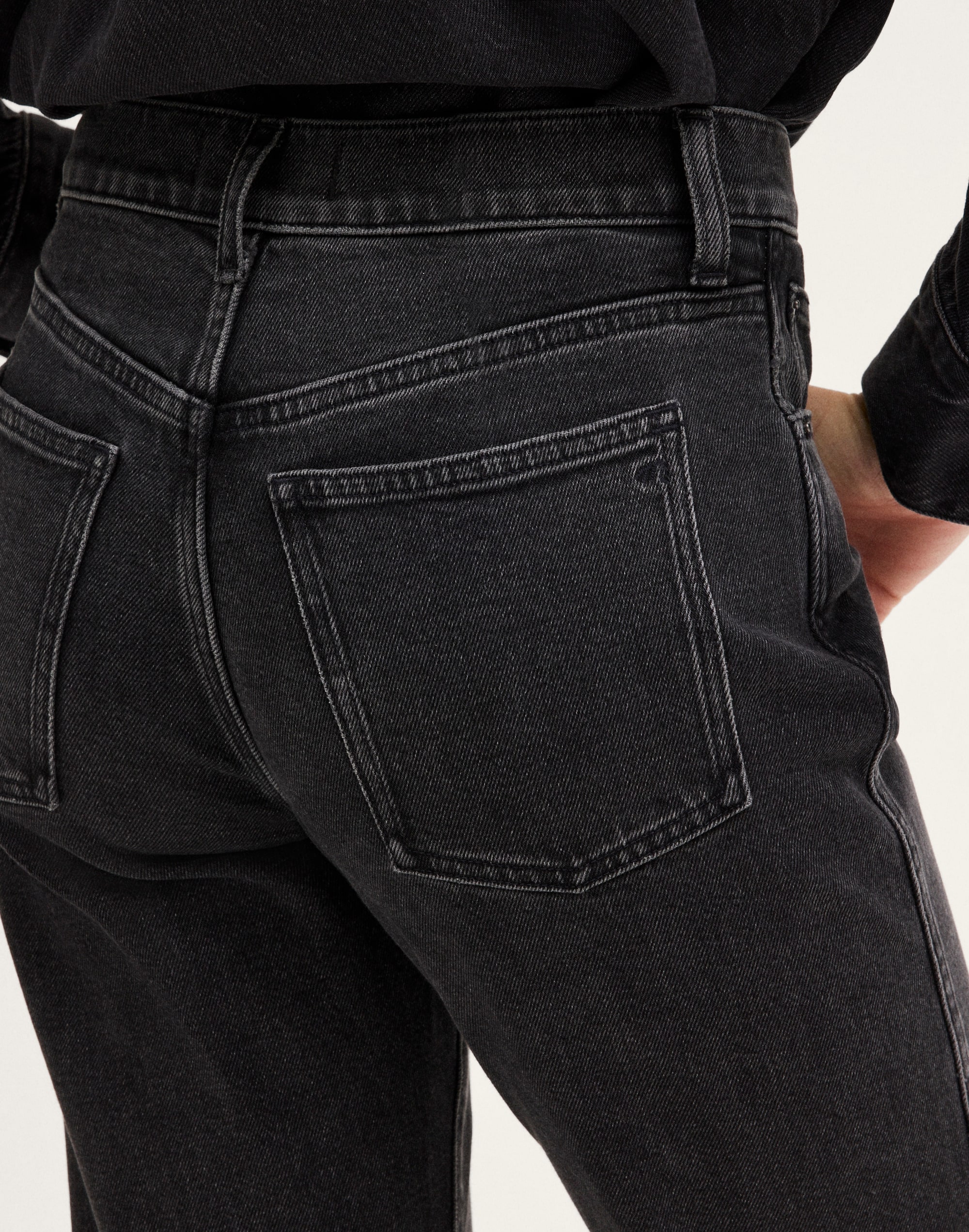 Relaxed Bootcut Jeans