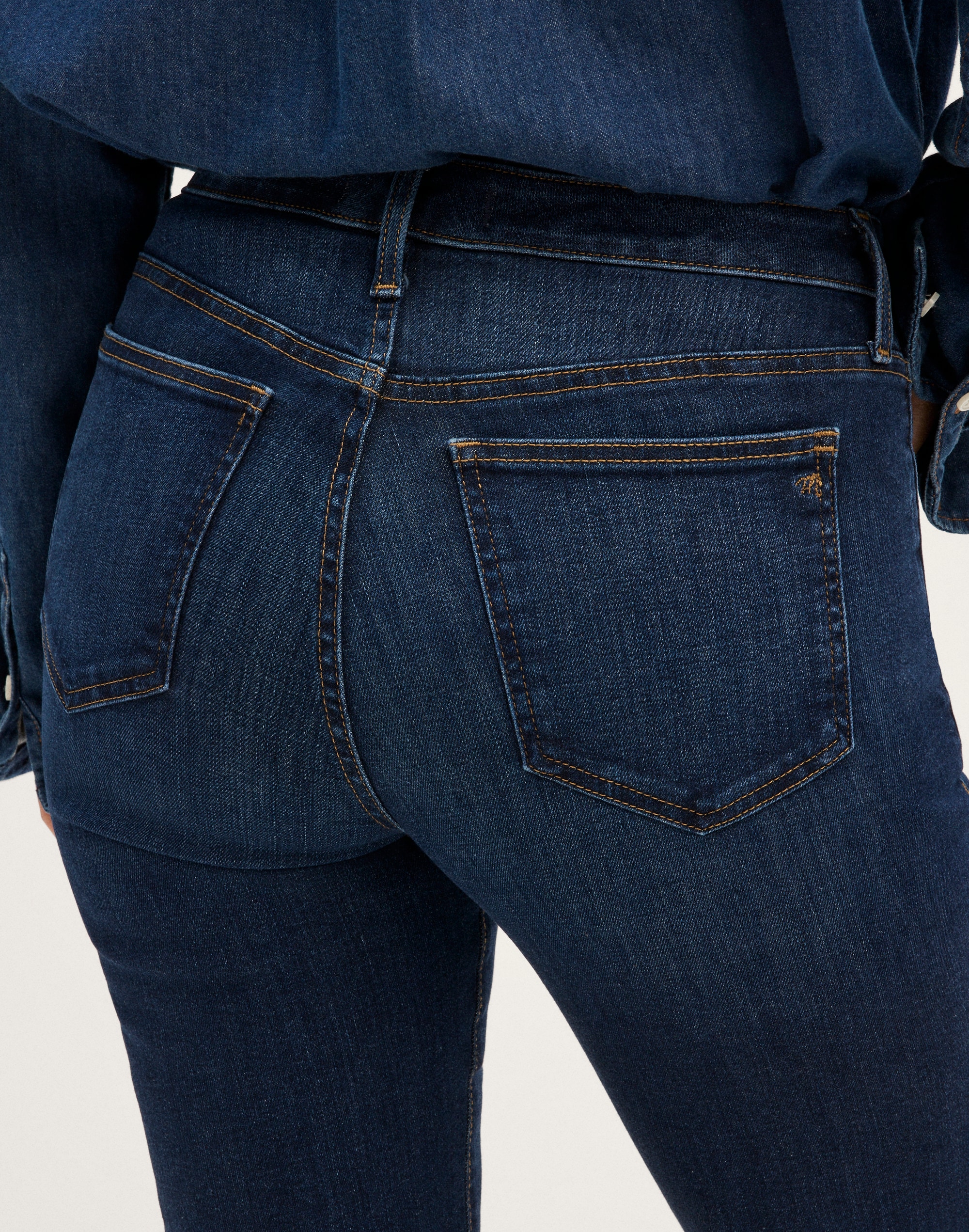 The Curvy Straight Jean in Super Stretch Denim