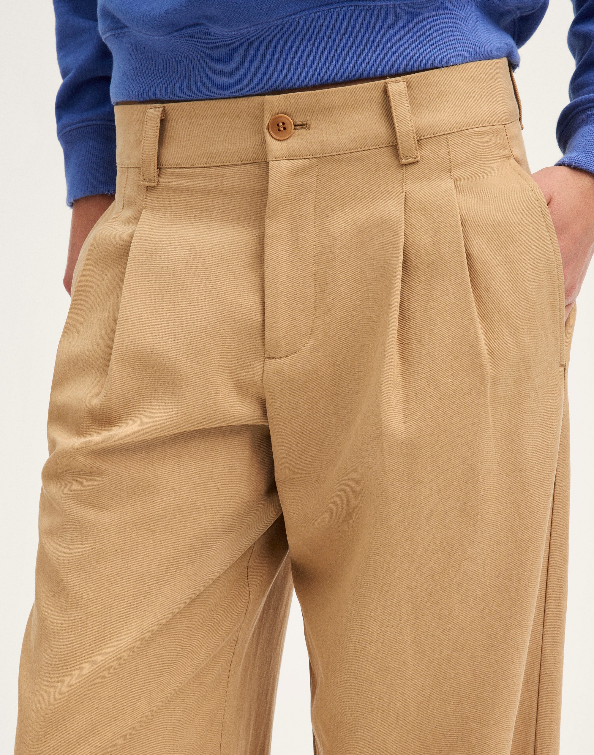 The Everyday Trouser in Drapey Twill