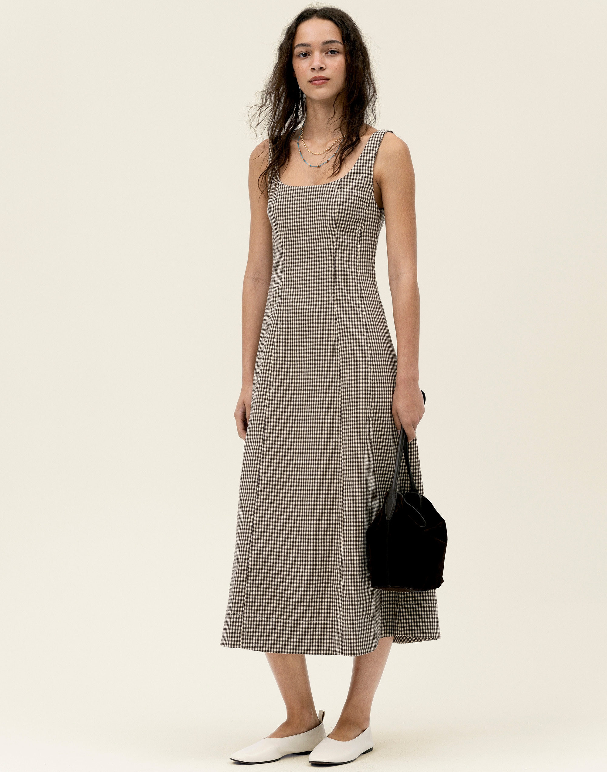 Seamed Scoopneck Midi Dress