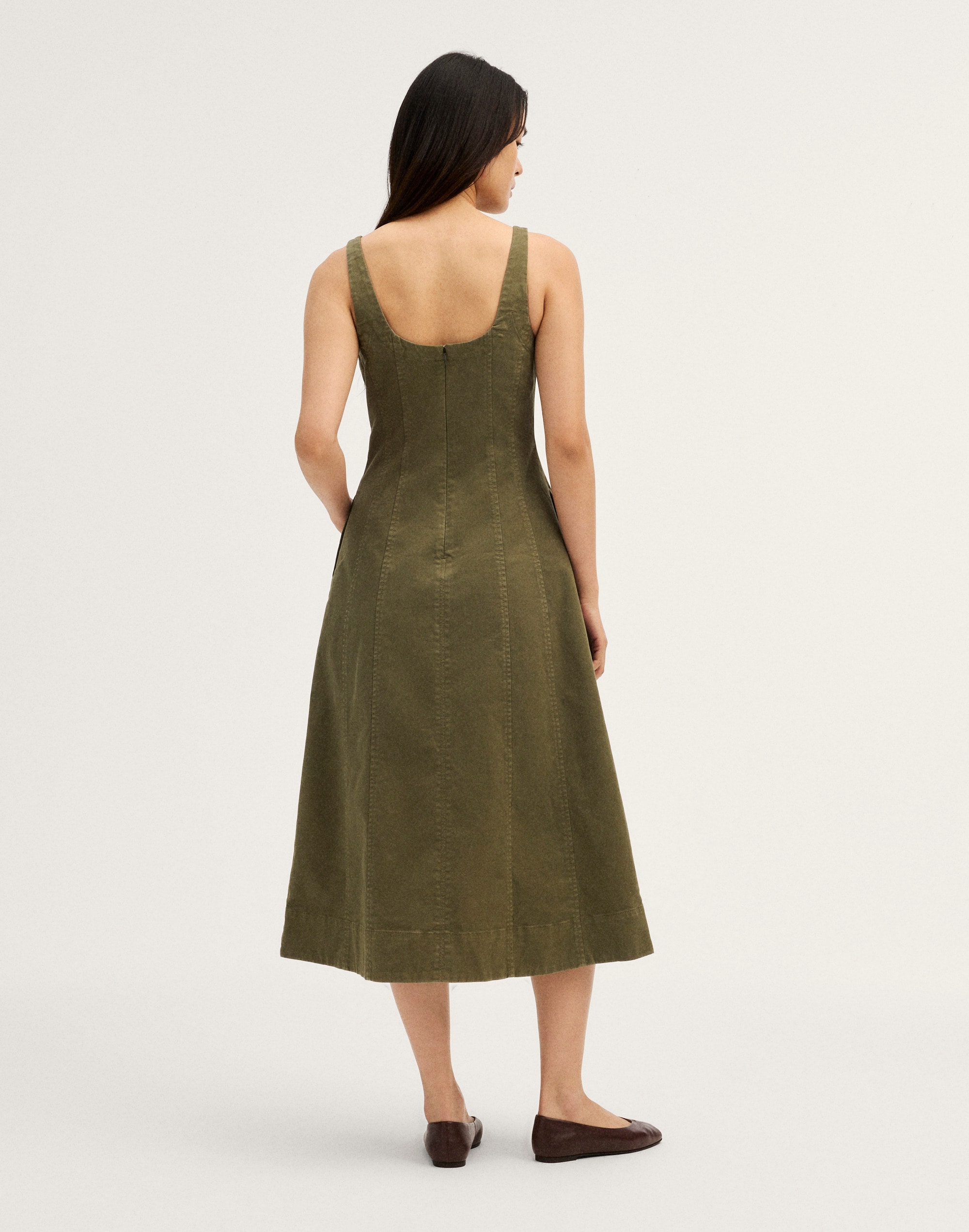 Seamed Scoopneck Midi Dress