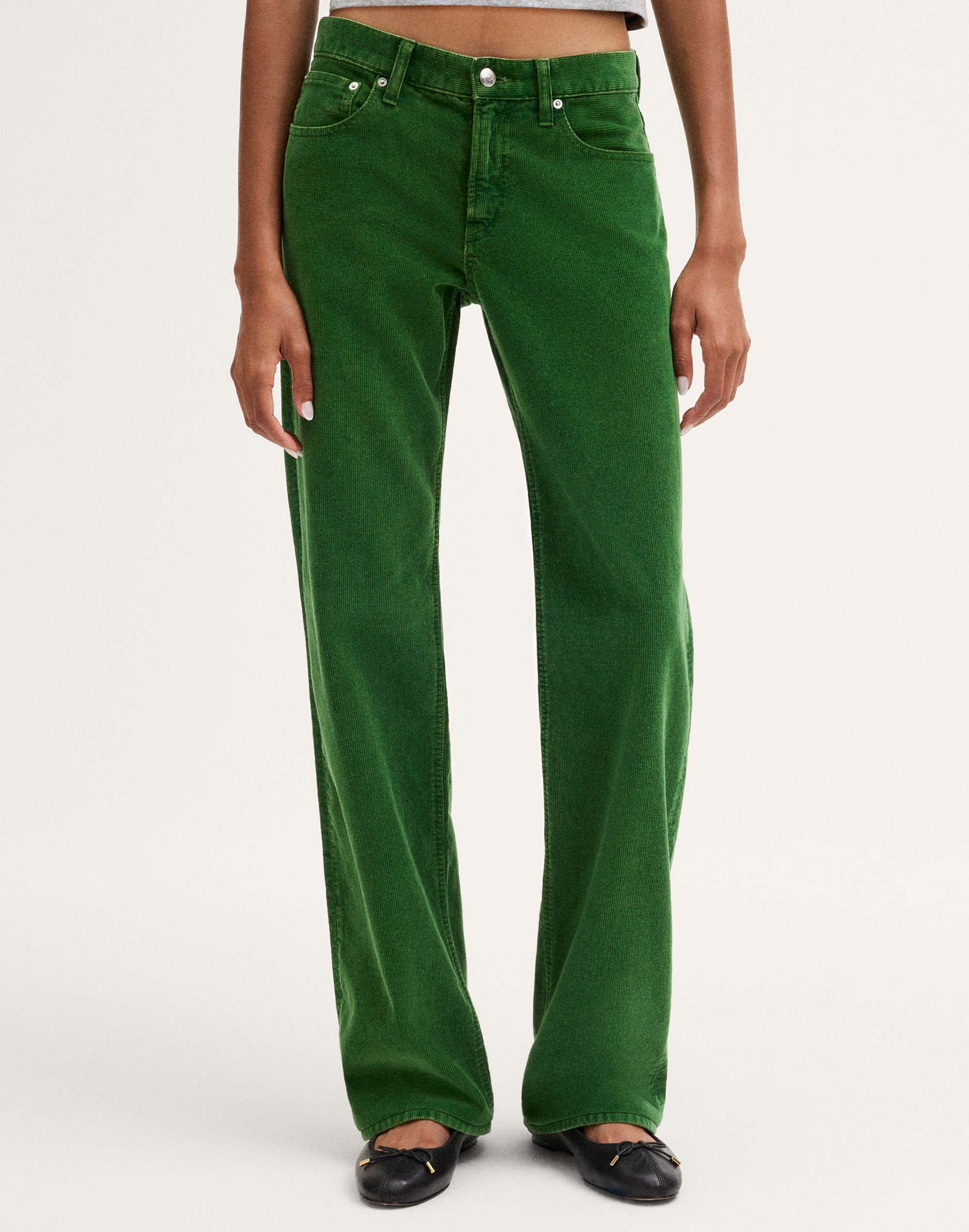 The Low-Rise Loose Pant in Corduroy