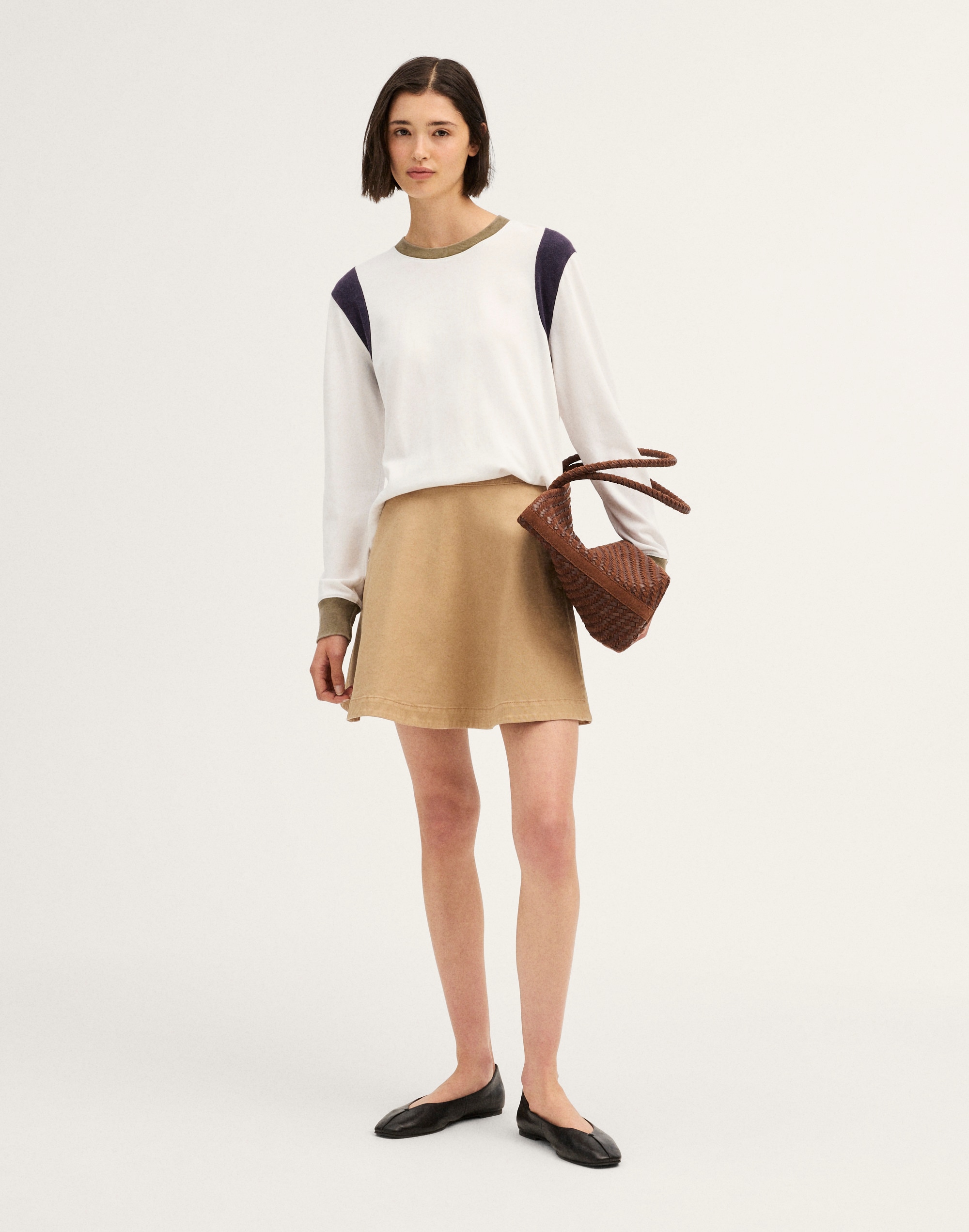 seamed mini skirt