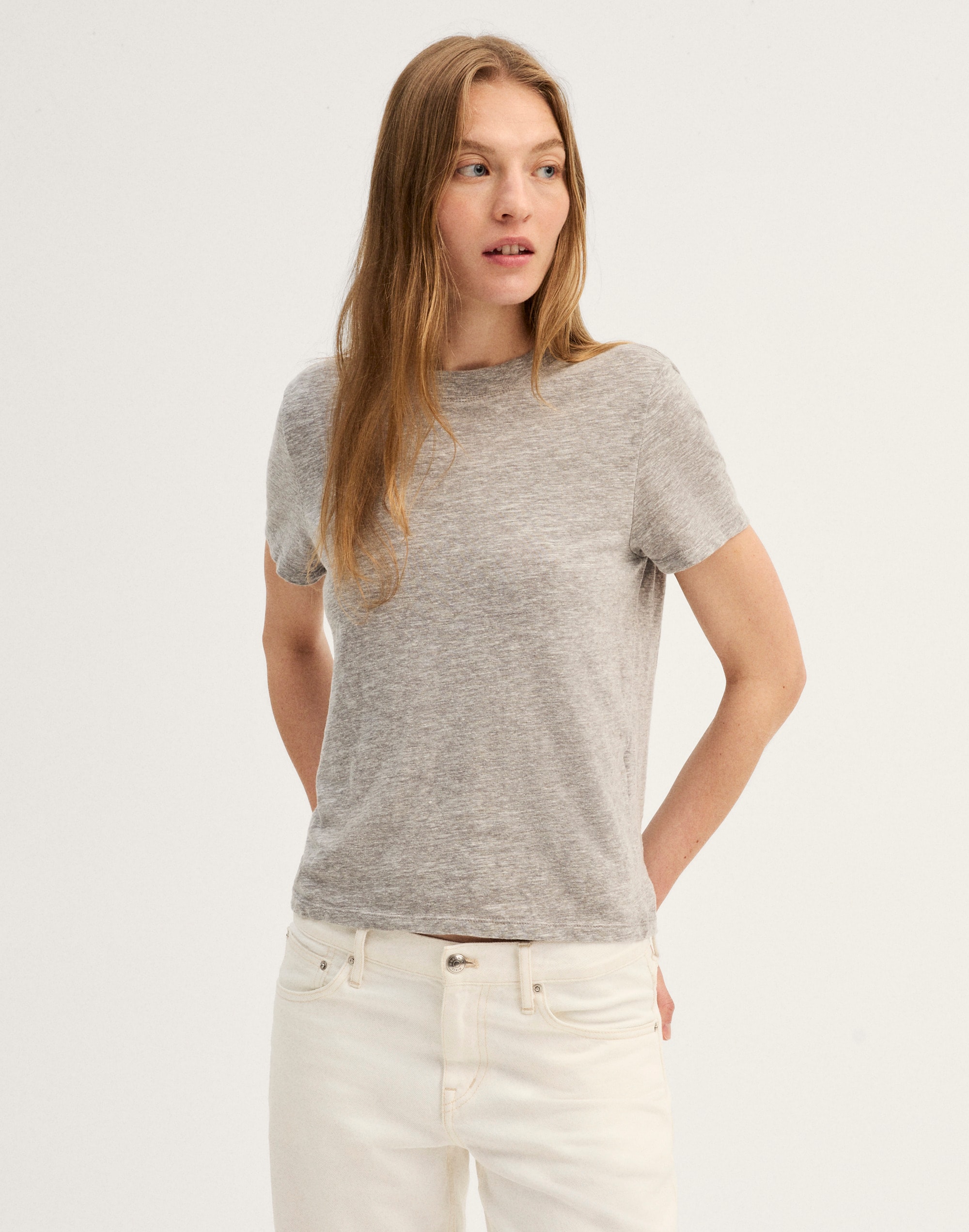 The Relaxed Tee in Vintage Jersey