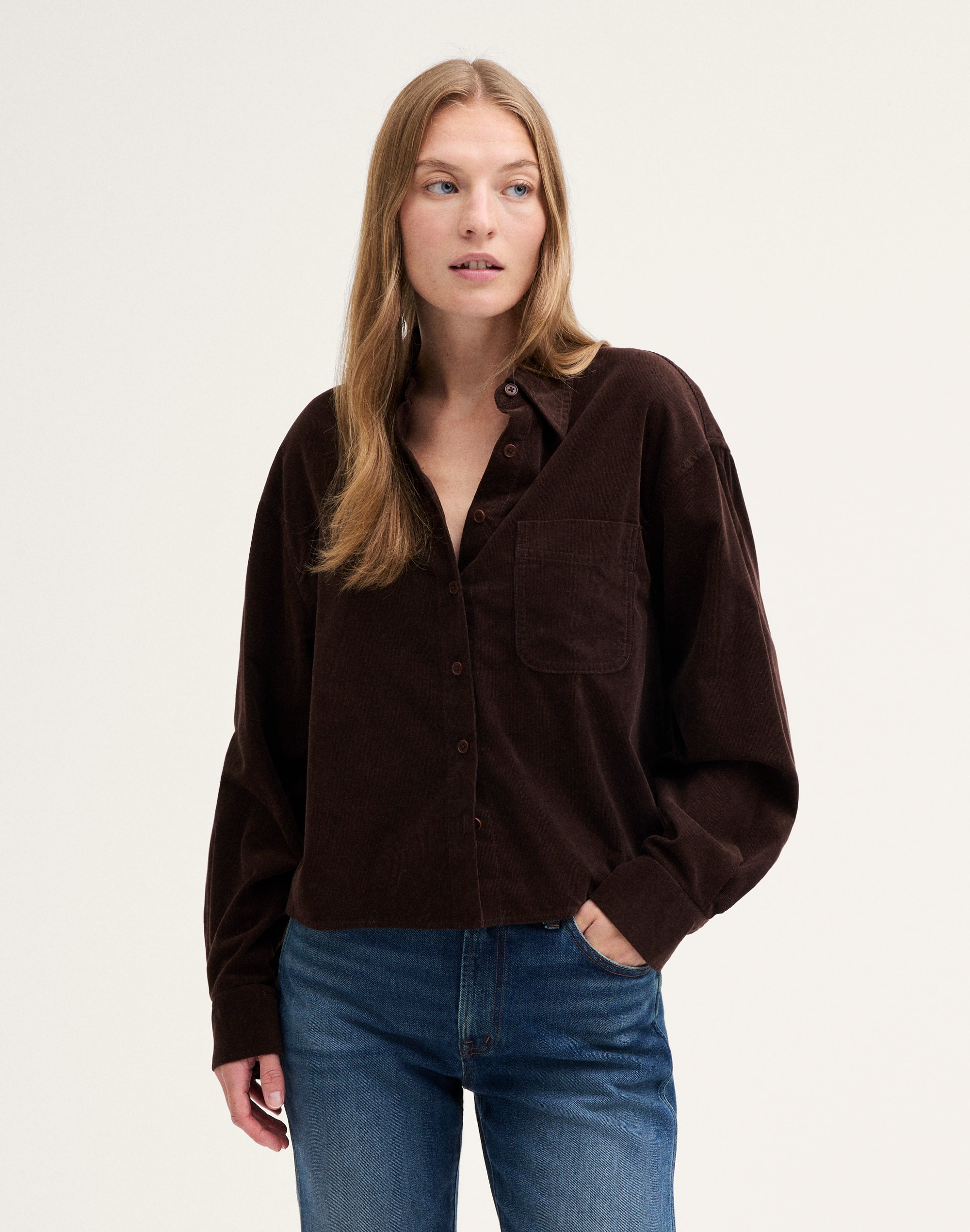 The Boxy Easy Shirt in Corduroy
