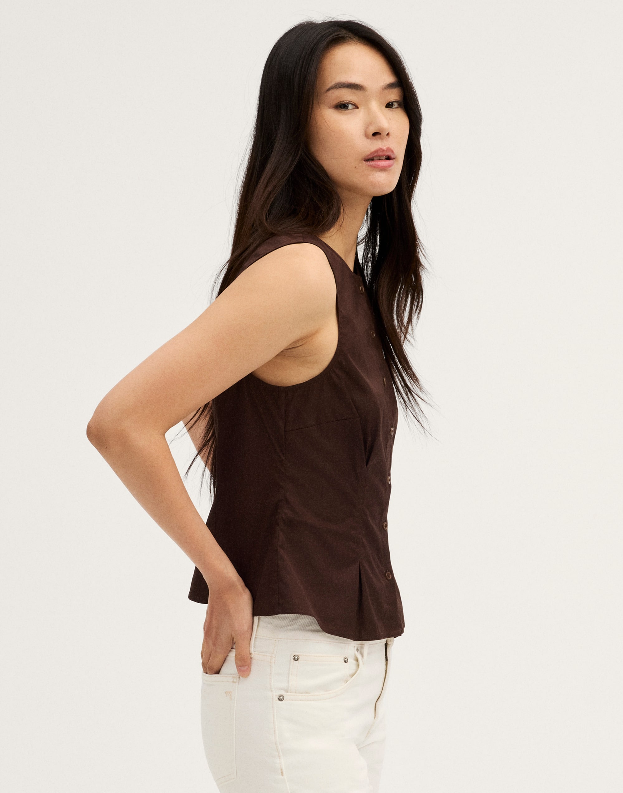 Variant Image Brown