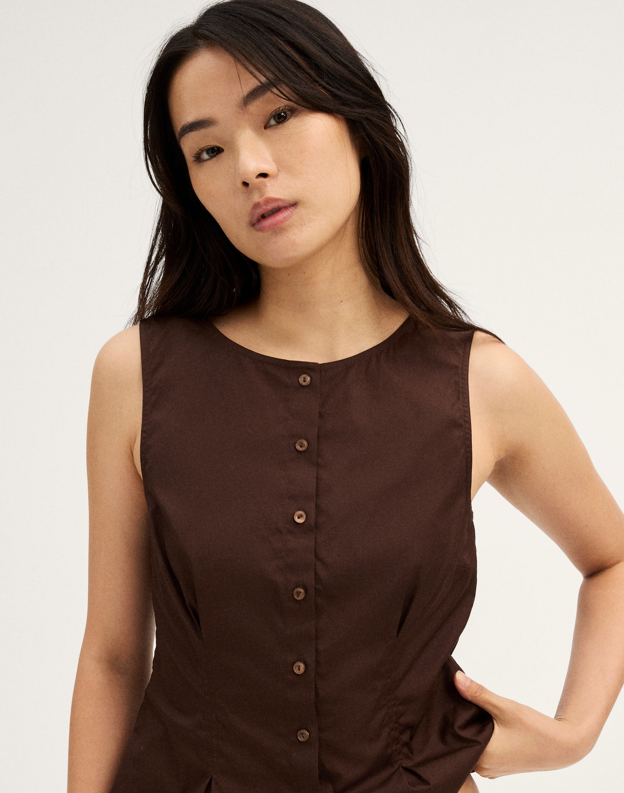 Variant Image Brown