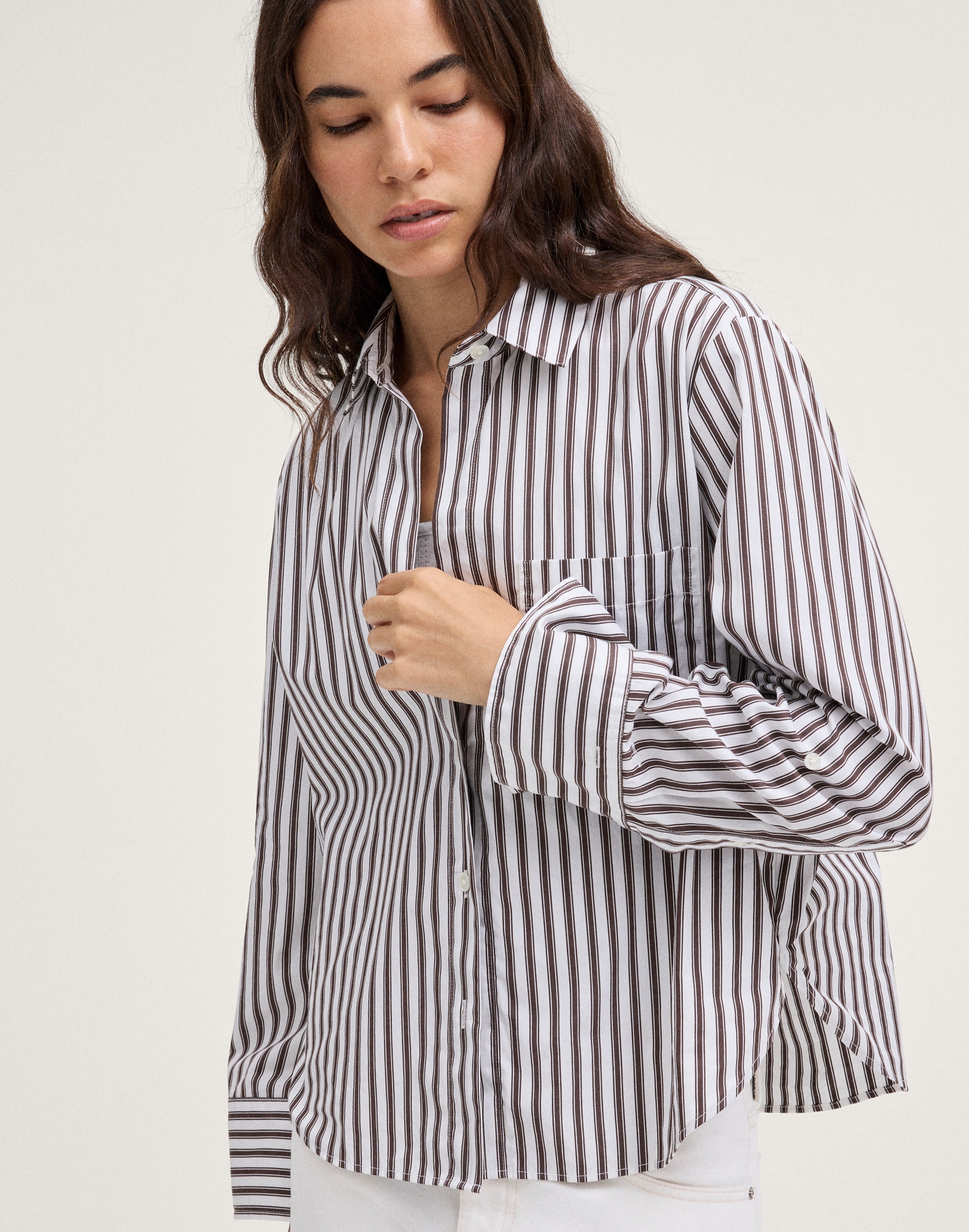 The Signature Y-Neck Shirt in Poplin