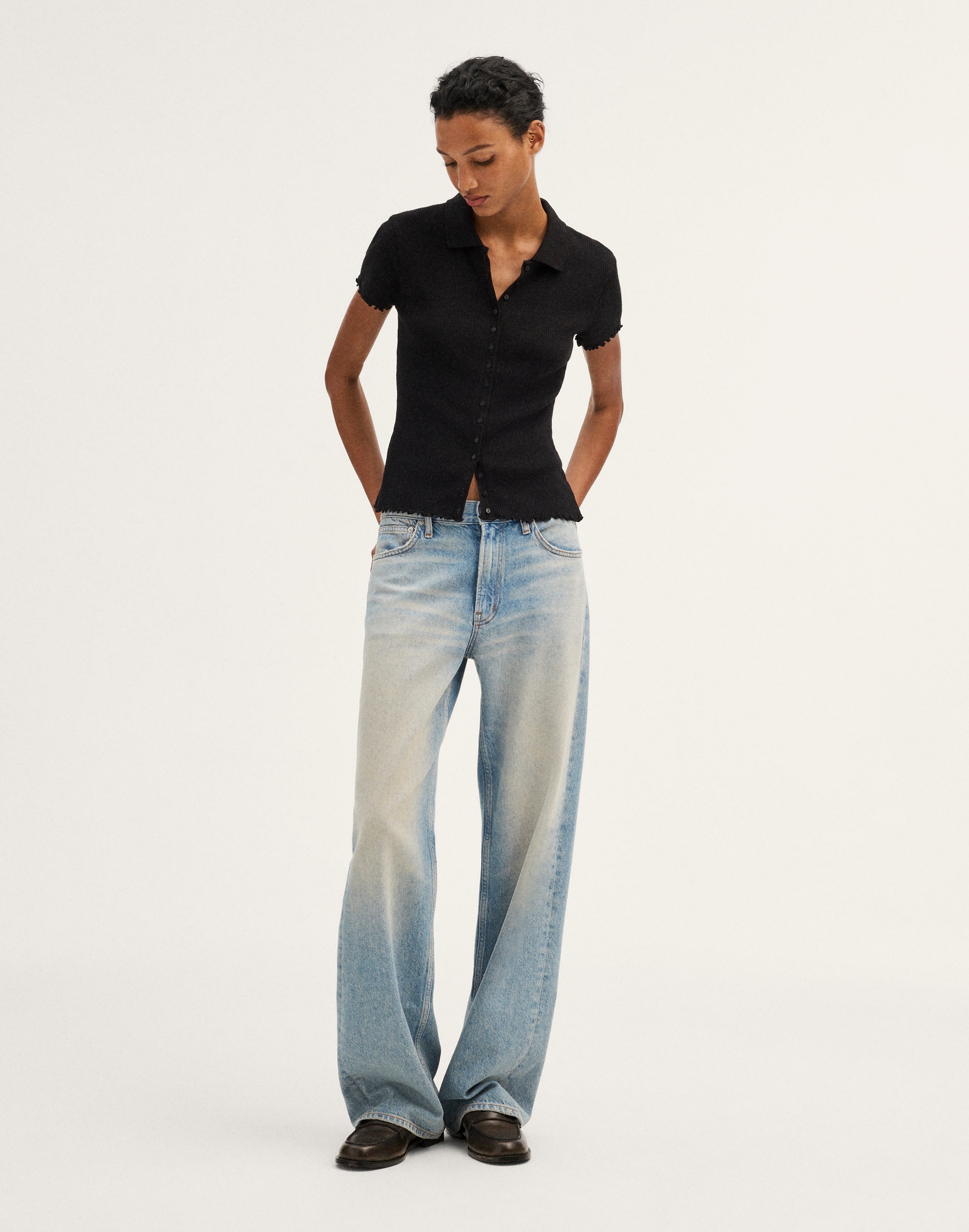 Cap-Sleeve Botton-Front Top