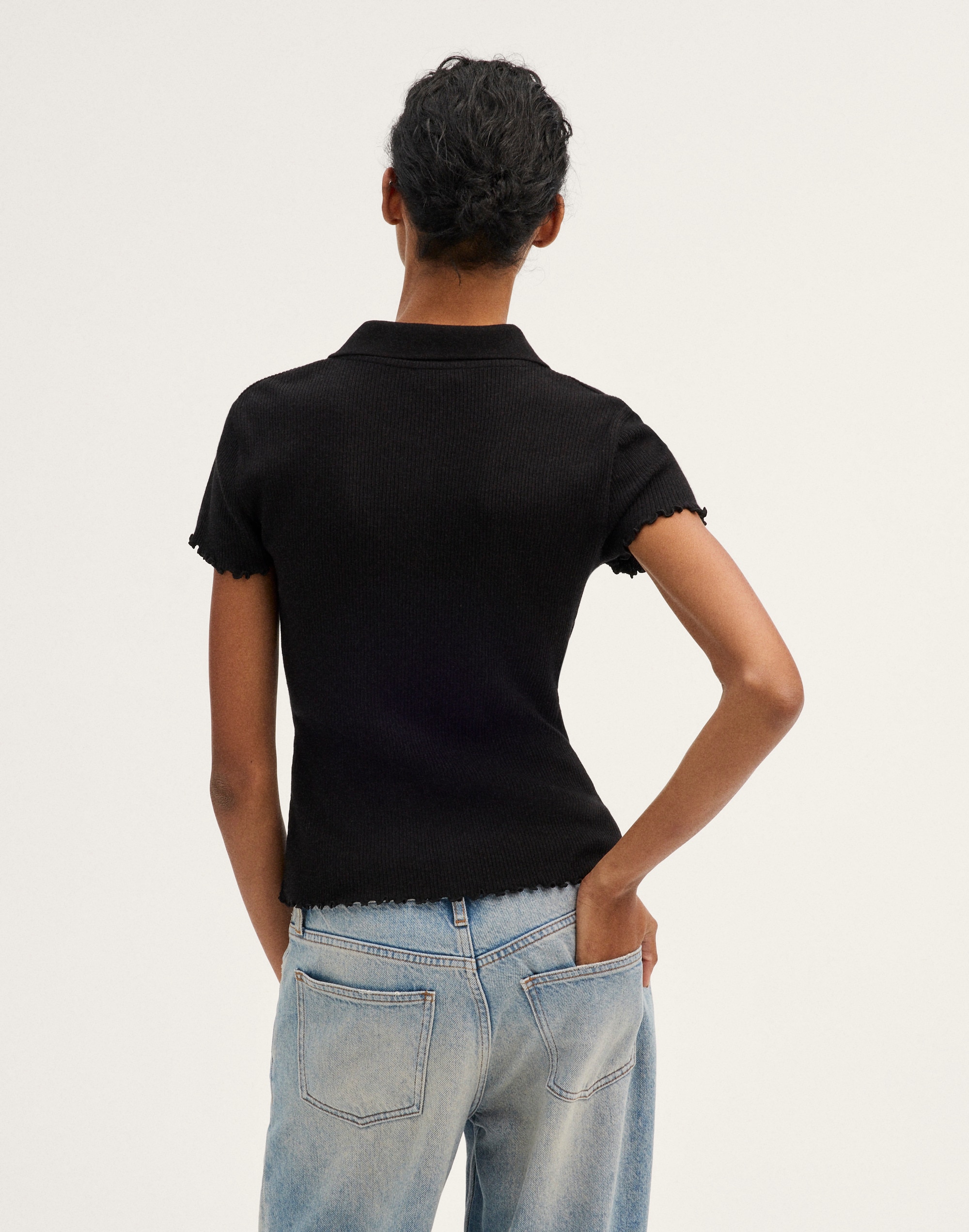 Cap-Sleeve Botton-Front Top
