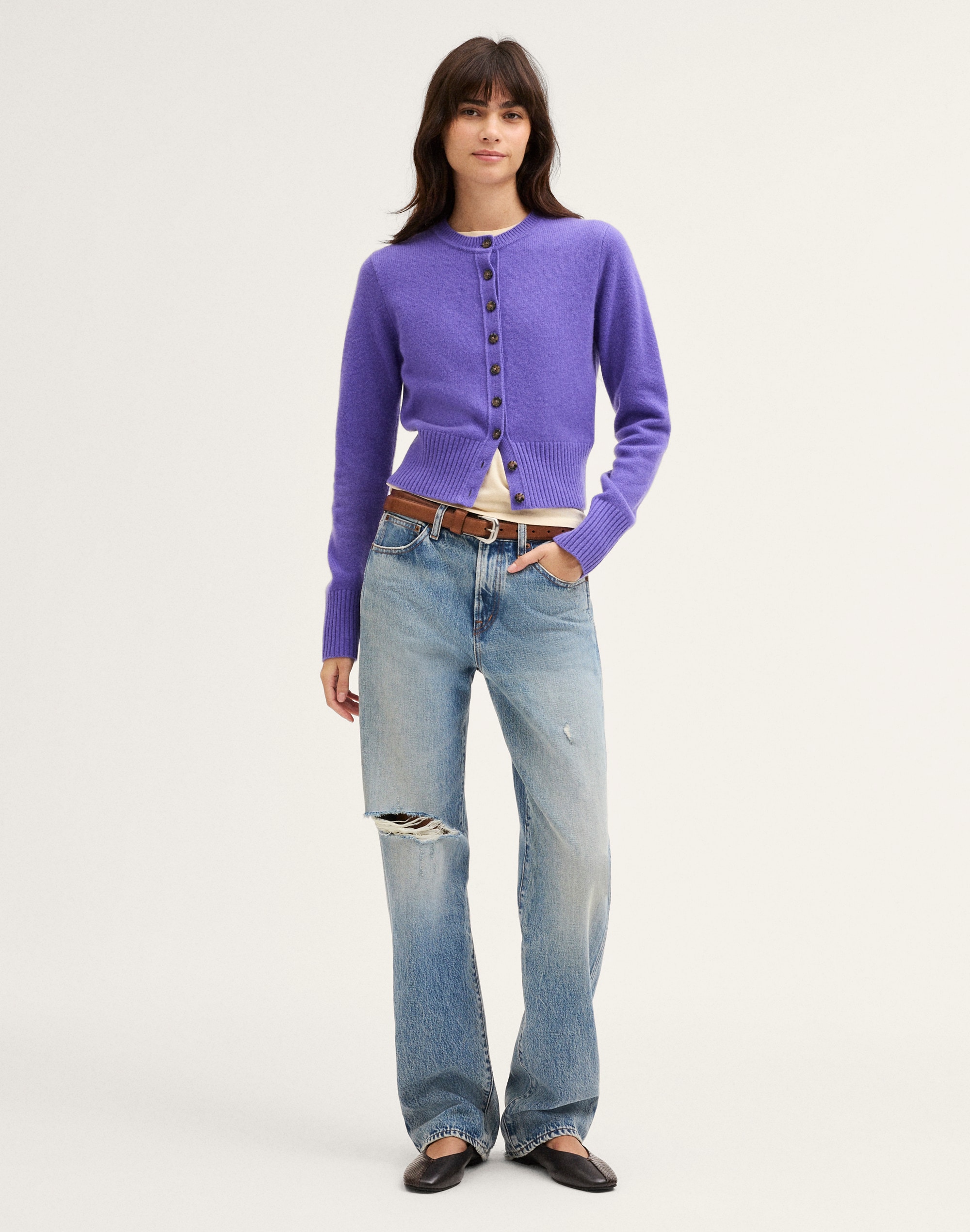 Crewneck Cardigan in 100% Cashmere