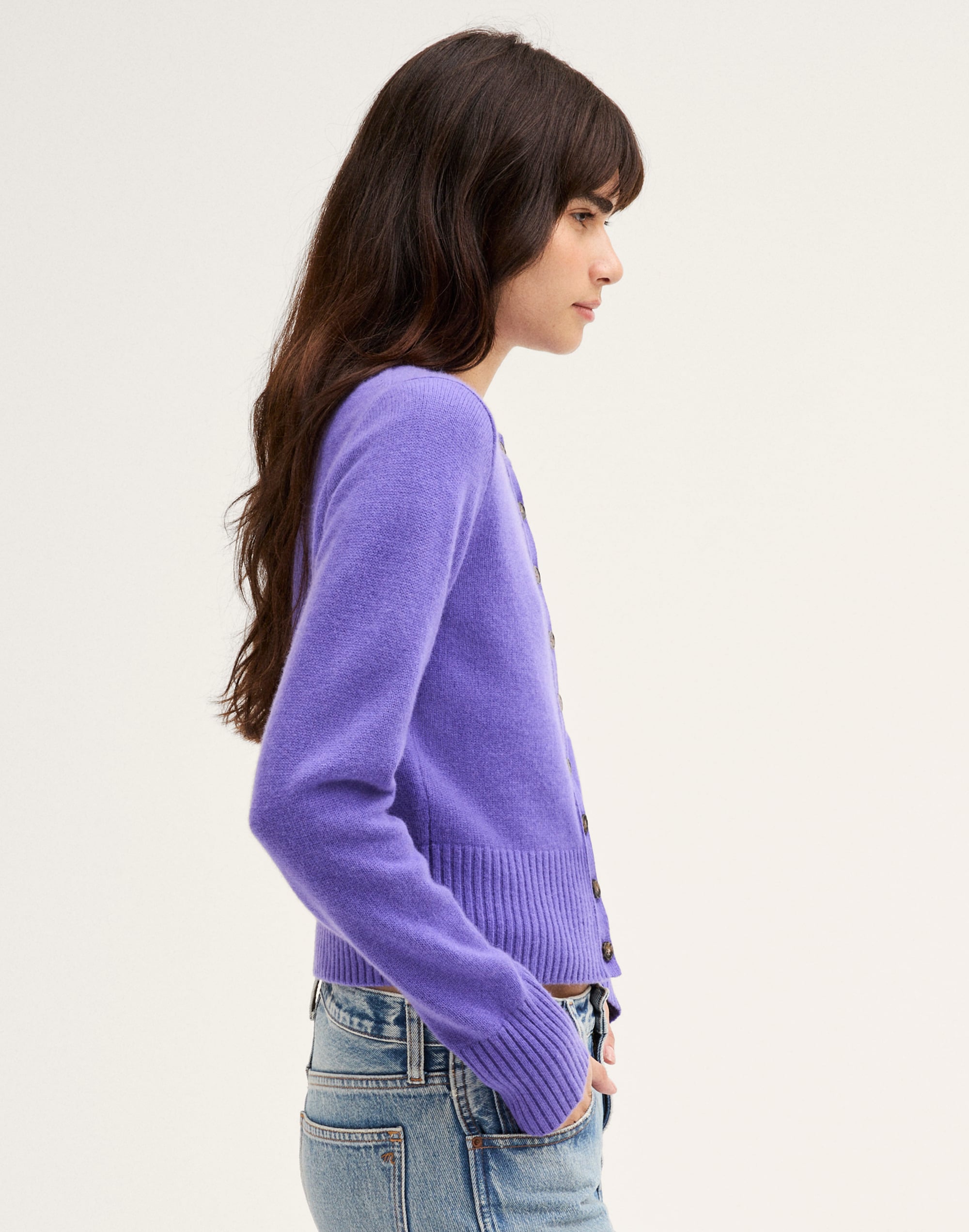 Crewneck Cardigan in 100% Cashmere