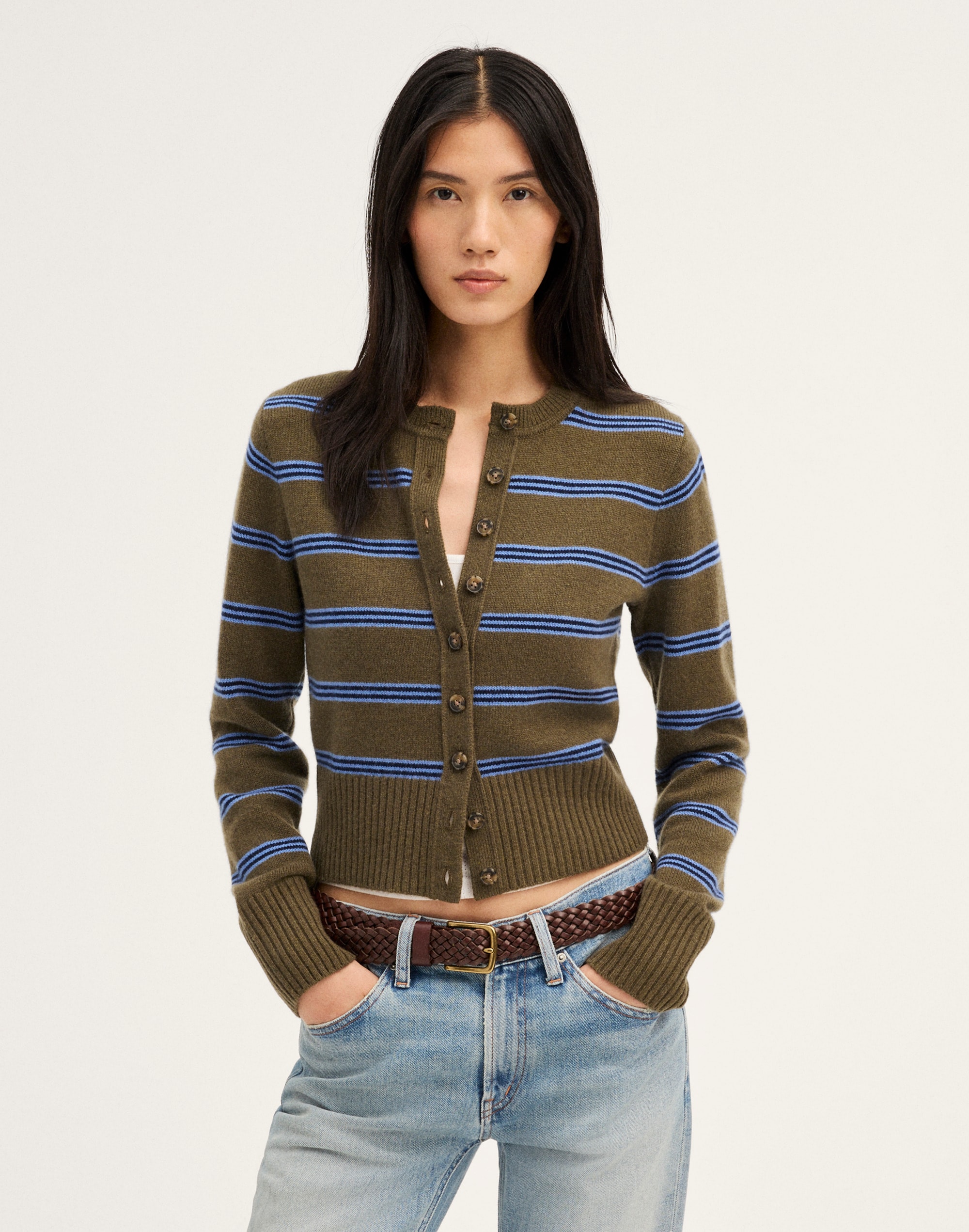 crewneck cardigan in 100% cashmere