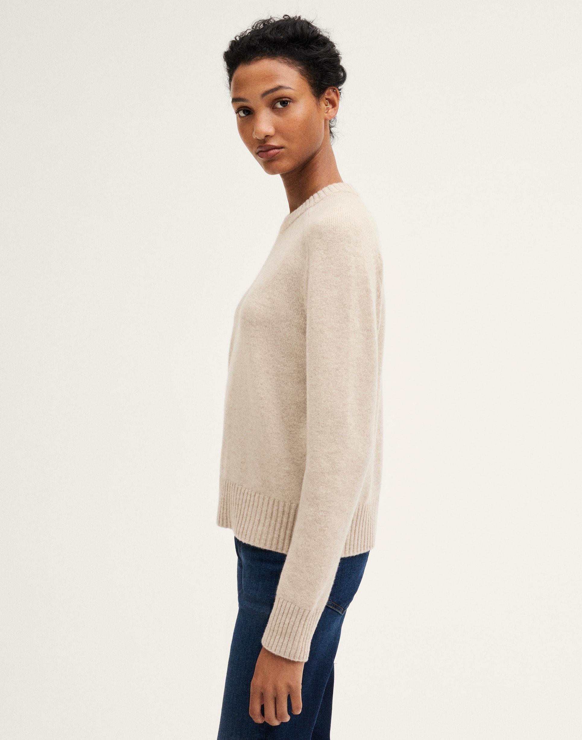 Saddle-Sleeve Crewneck Sweater in 100% Cashmere