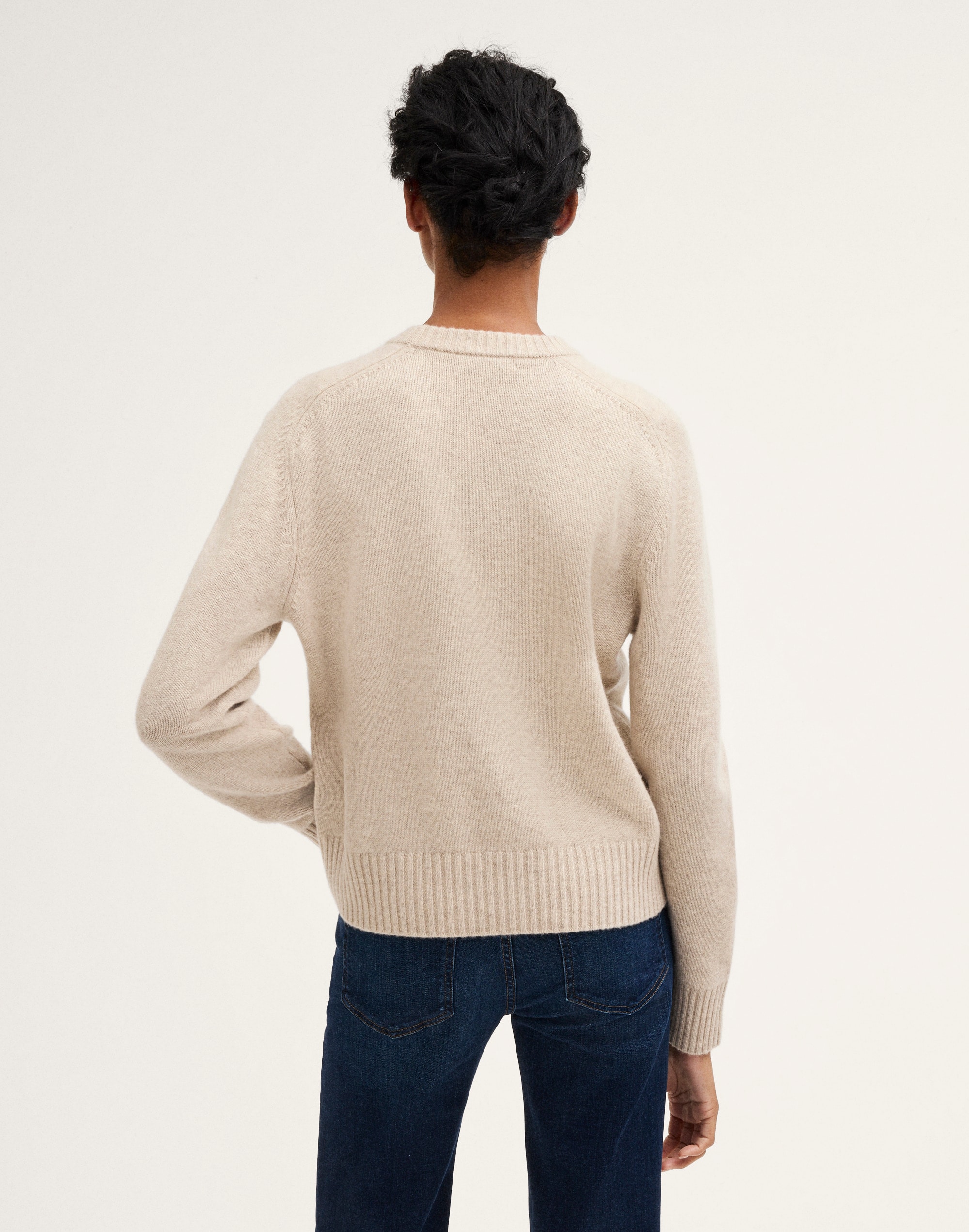 Saddle-Sleeve Crewneck Sweater in 100% Cashmere