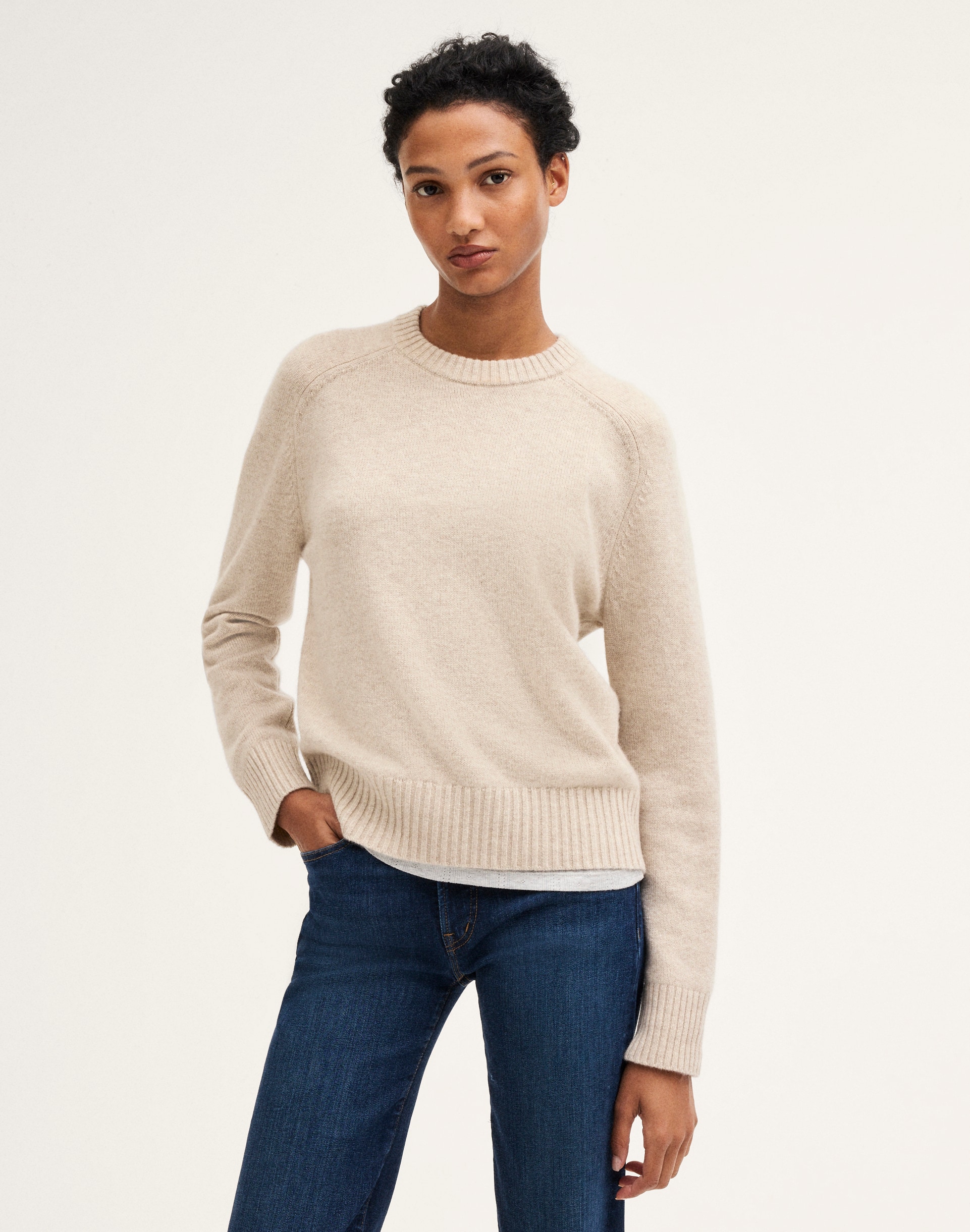 Saddle-Sleeve Crewneck Sweater in 100% Cashmere