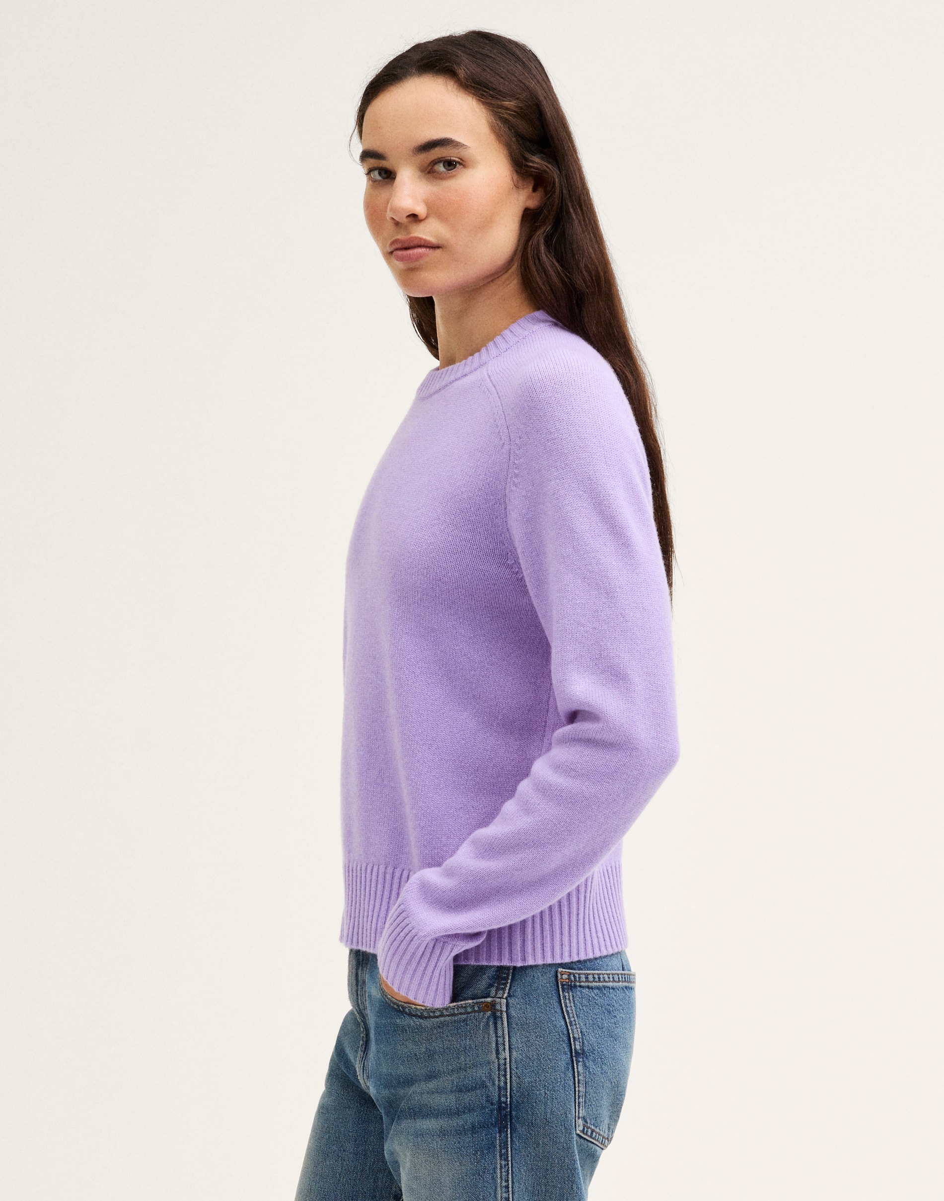 Saddle-Sleeve Crewneck Sweater in 100% Cashmere