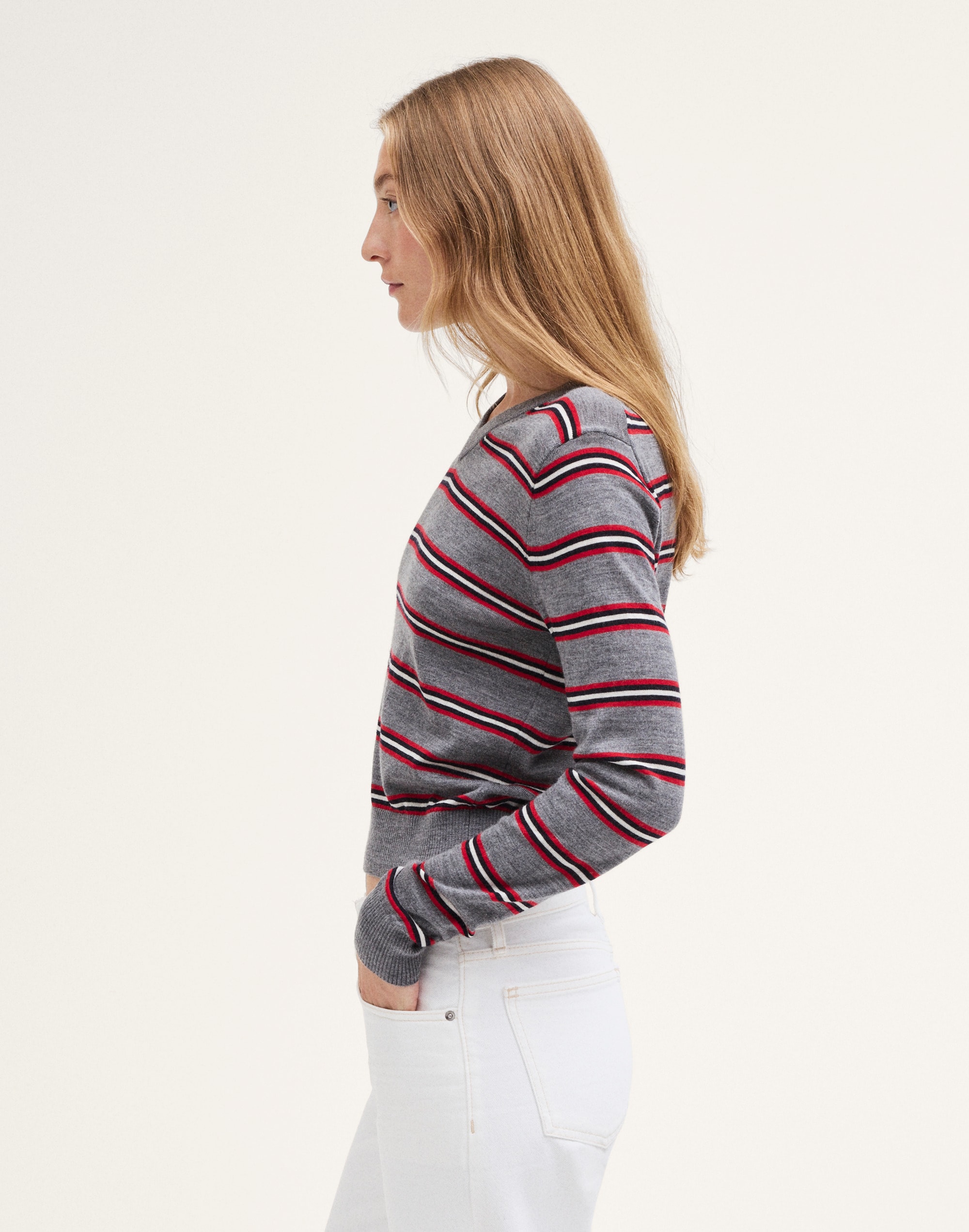 V-Neck Sweater in 100% Merino Wool
