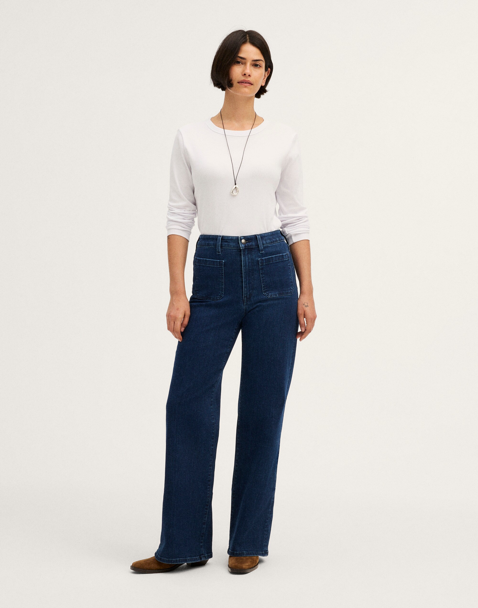 The Curvy Emmy Wide-Leg Jean in Super Stretch Denim