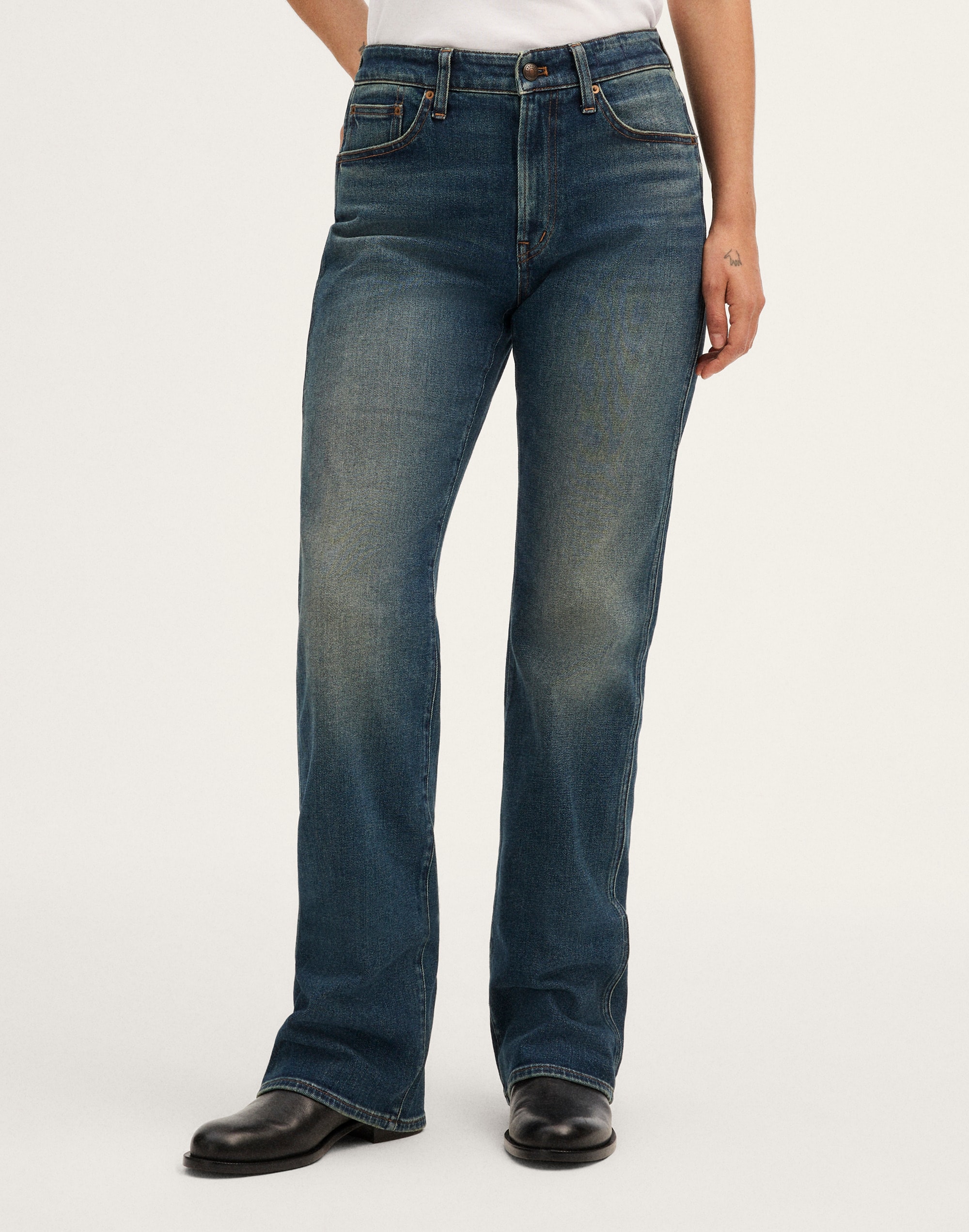 Curvy Relaxed Bootcut Jeans