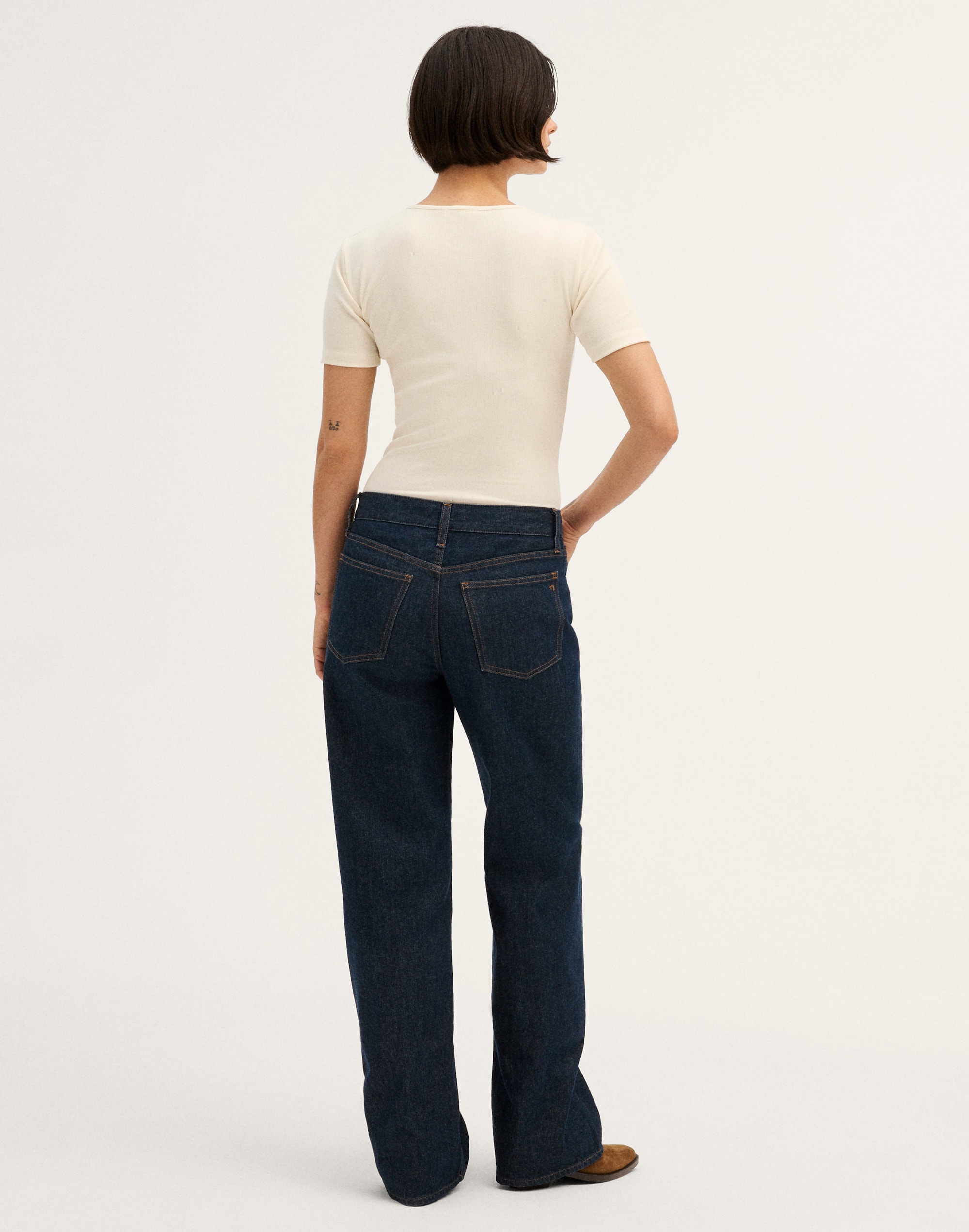 Curvy Low-Slung Baggy Jeans