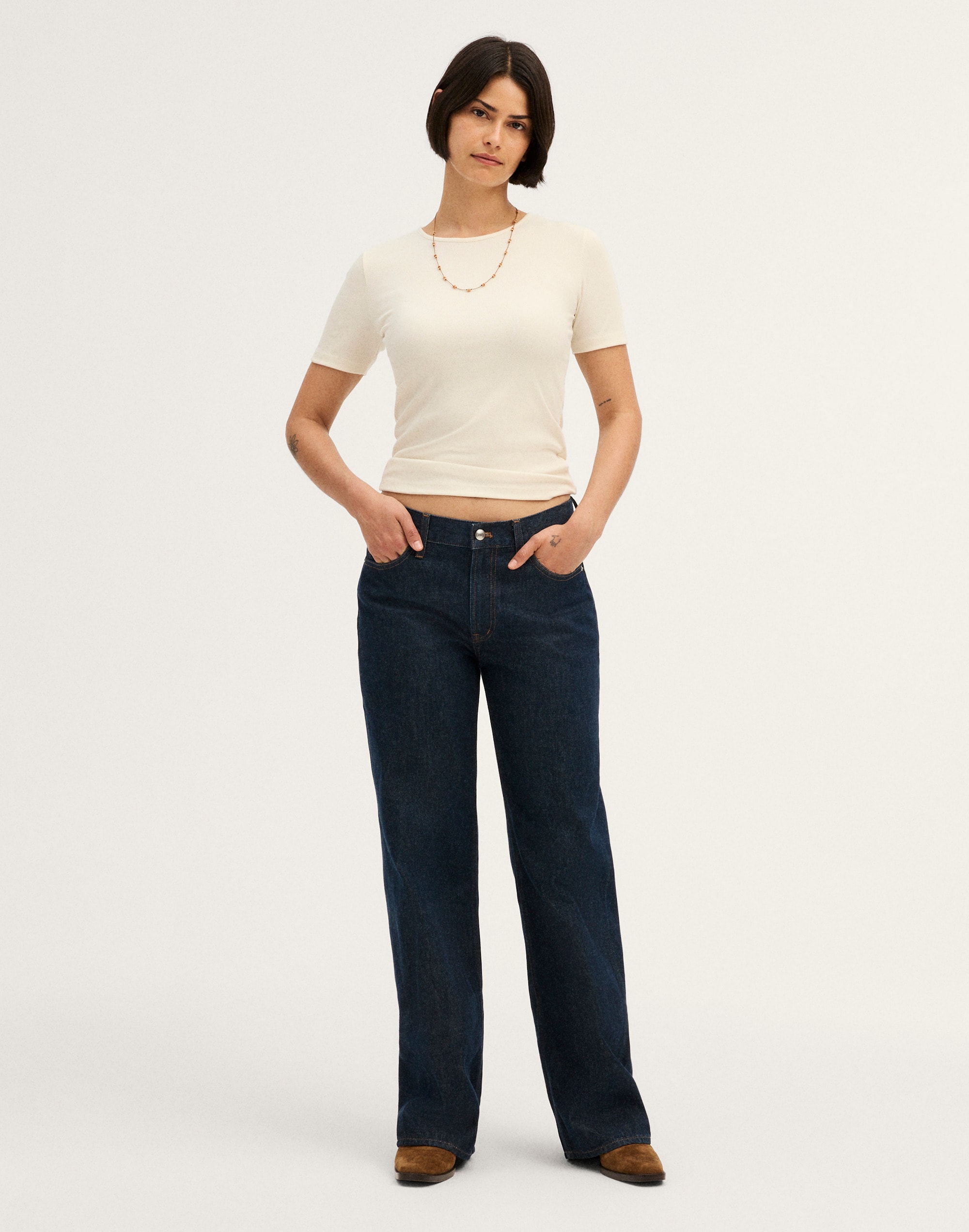 Curvy Low-Slung Baggy Jeans