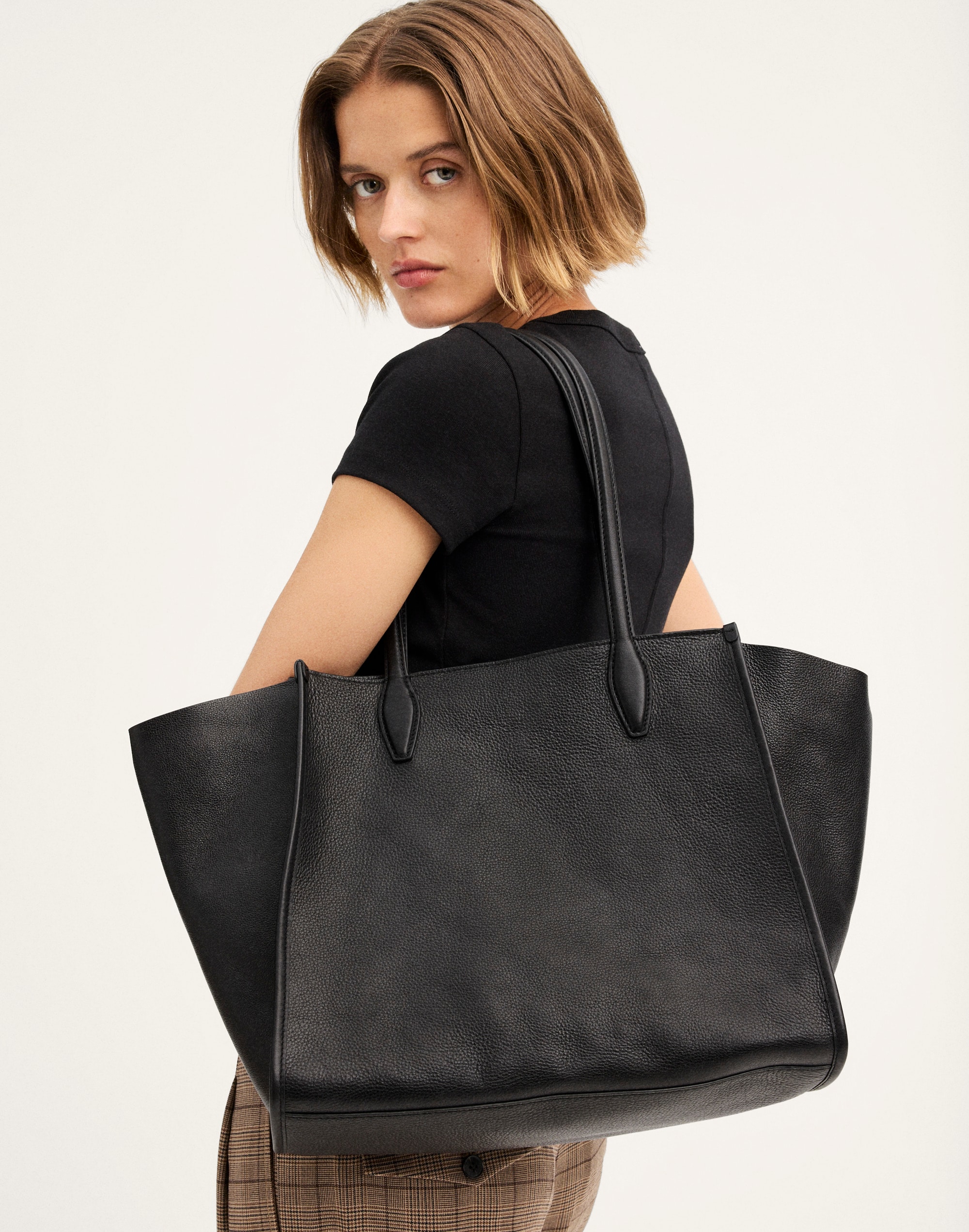 The Lexington Zip Tote