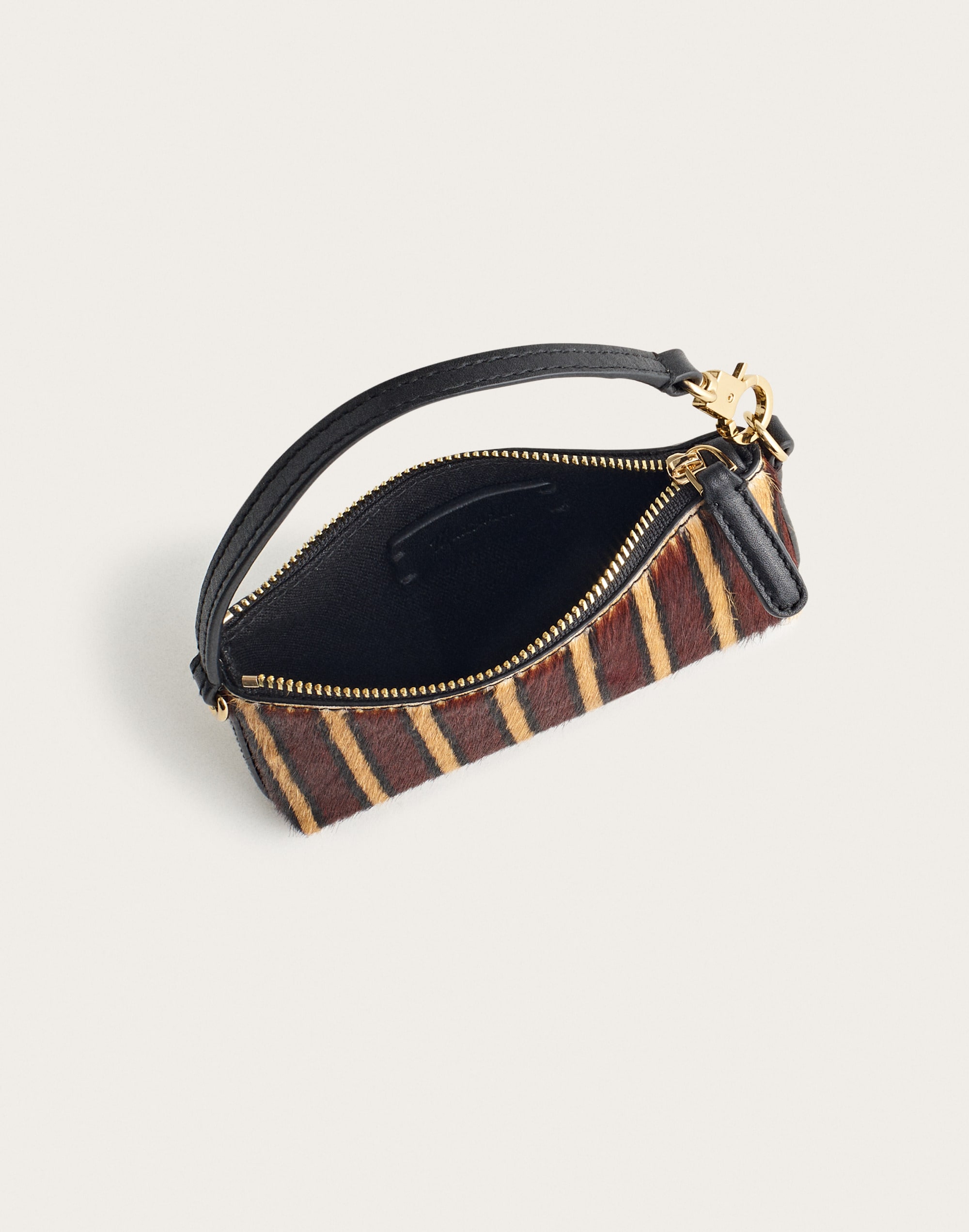 The Clip-Strap Pouch