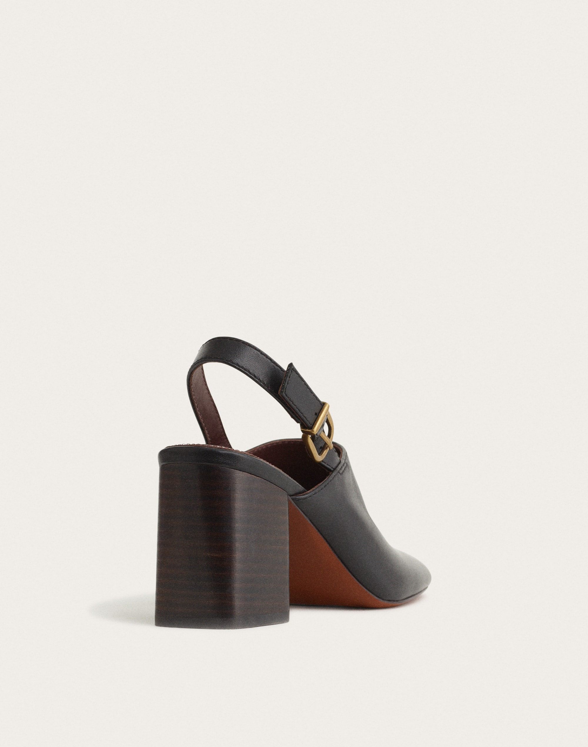 The Orasay Slingback Pump