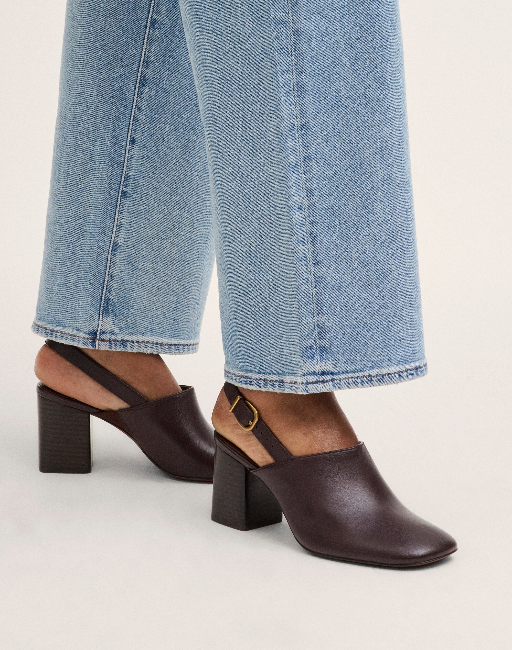 The Orasay Slingback Pump