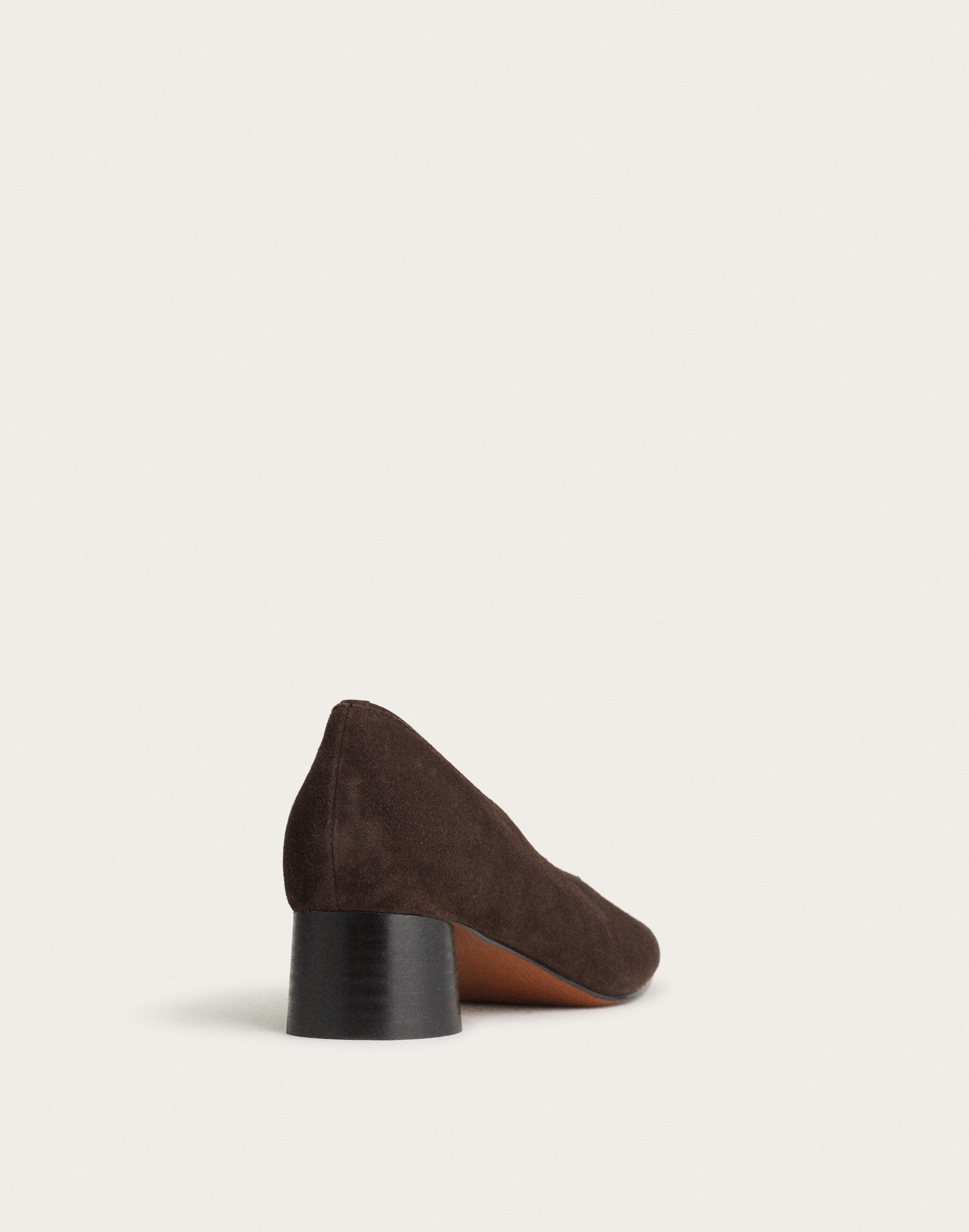 The Mylie Pump