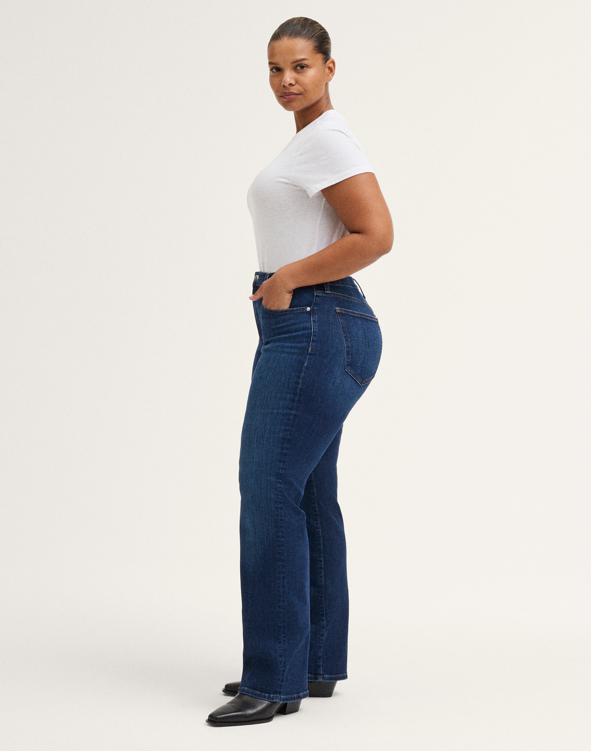 The Plus Straight Jean in Super Stretch Denim