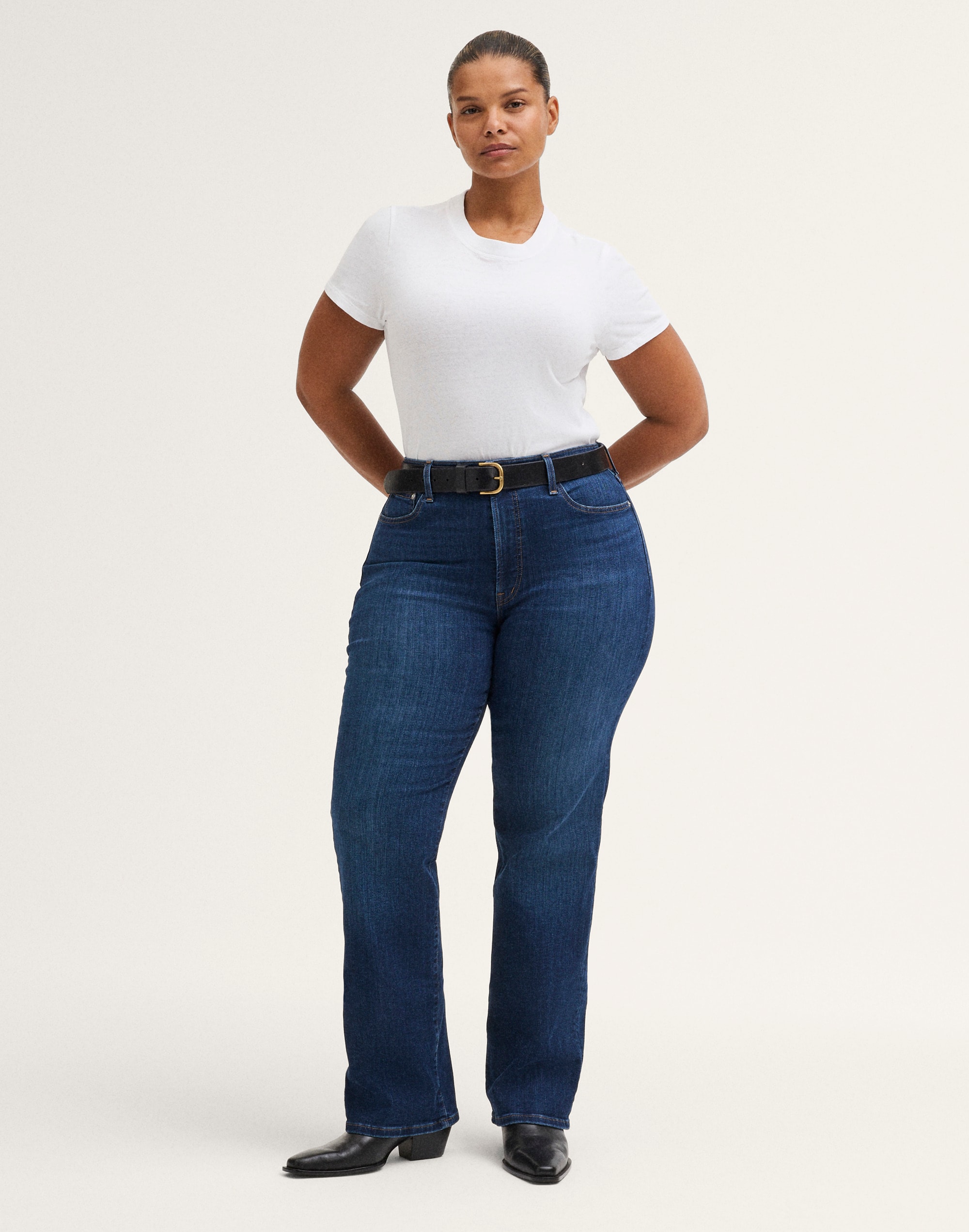 The Plus Straight Jean in Super Stretch Denim