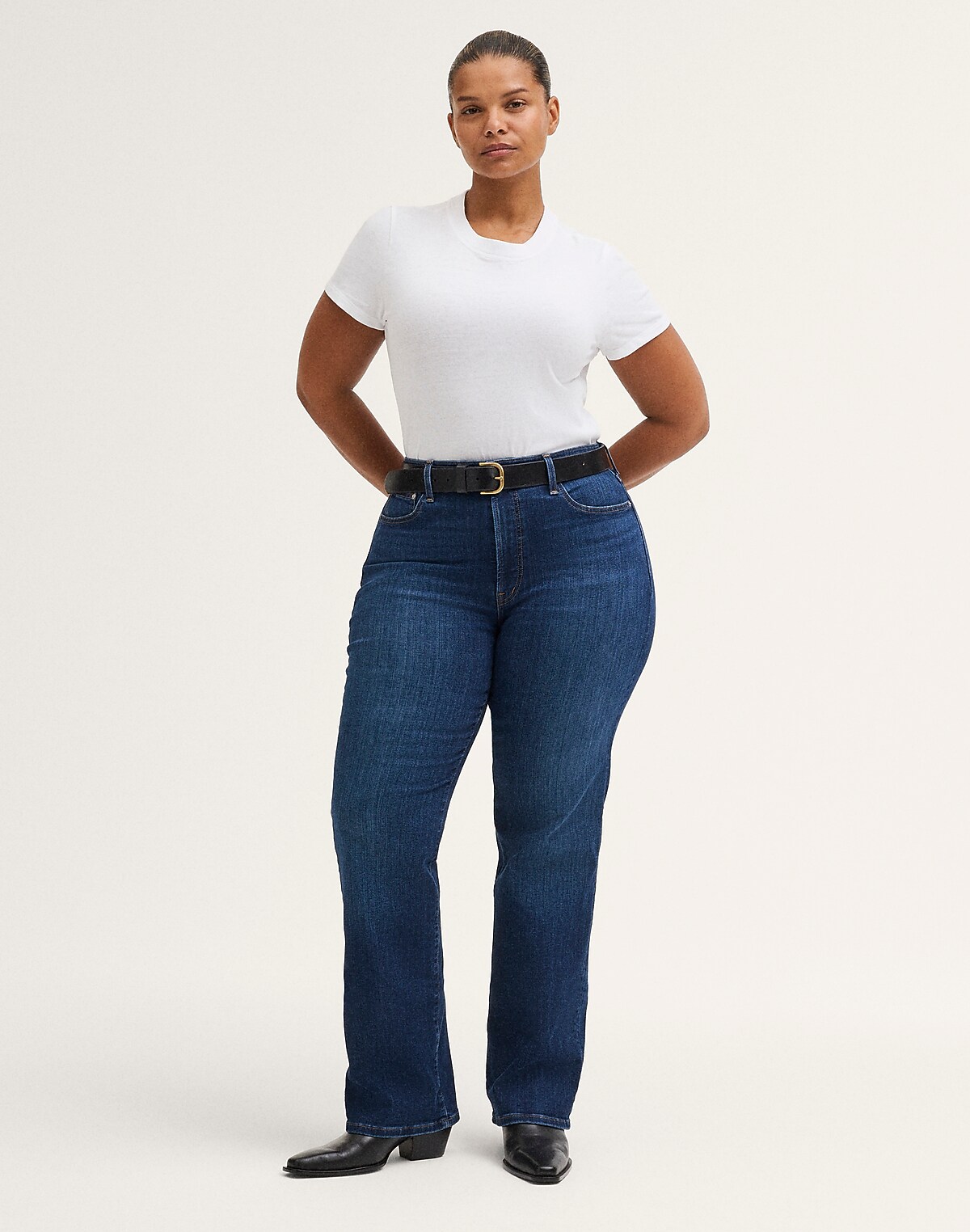 The Plus Straight Jean in Super Stretch Denim