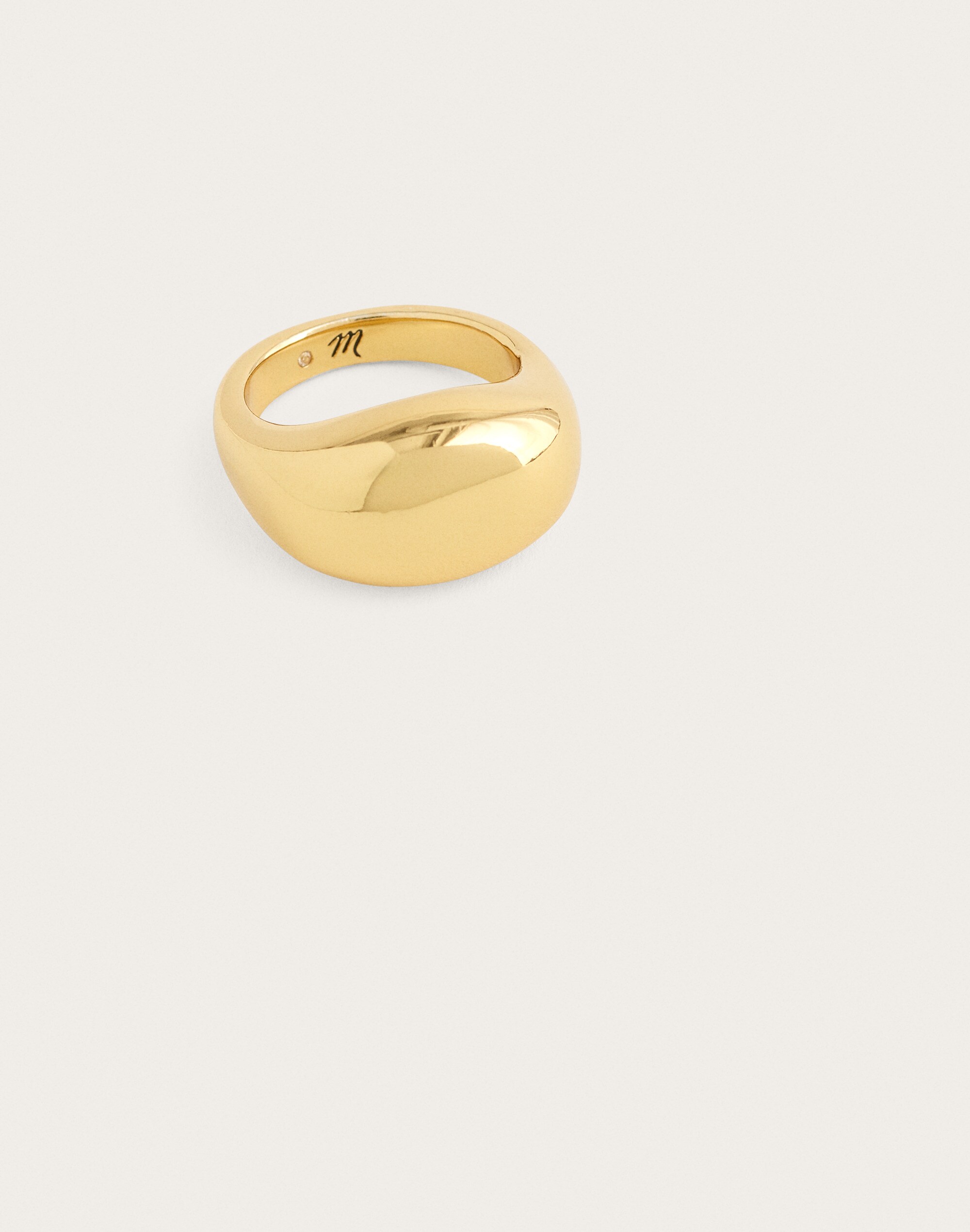 puffy oval ring