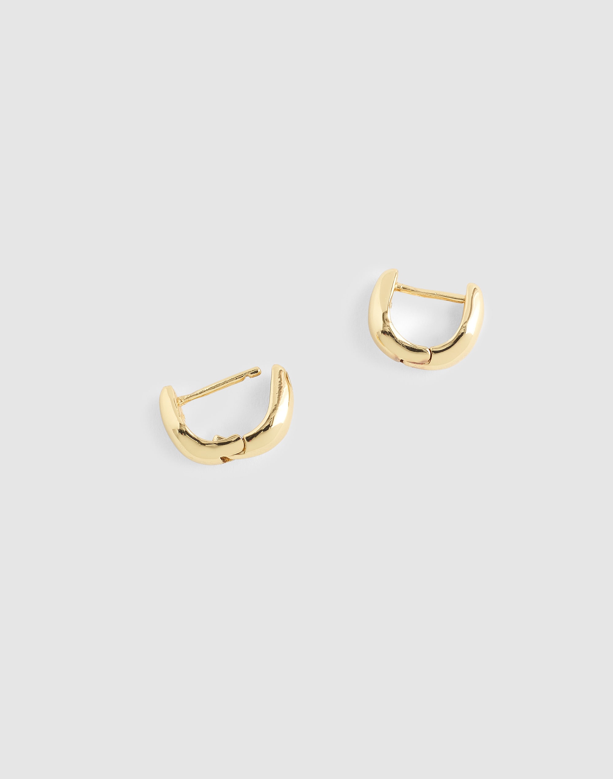 Sculptural Huggie Hoop Earrings