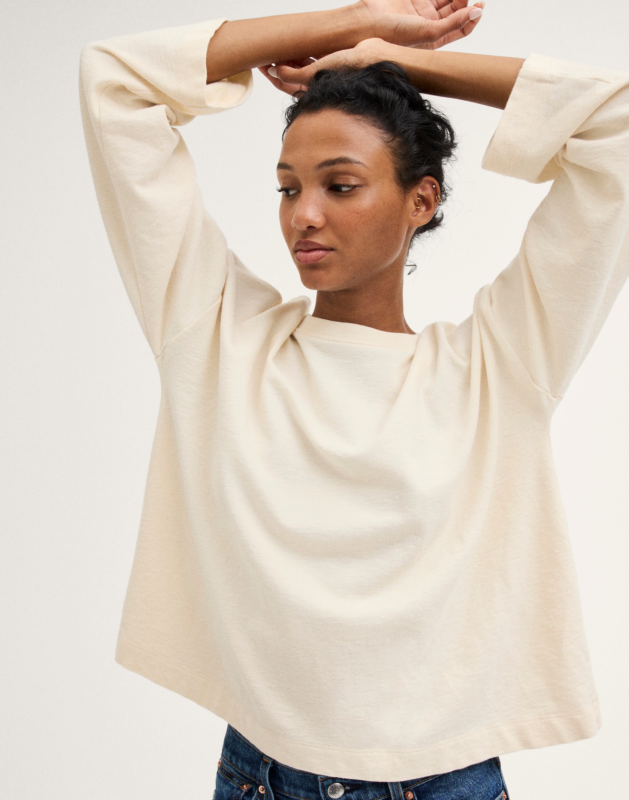 Easy Crewneck Long-Sleeve Tee in Sunday Slub