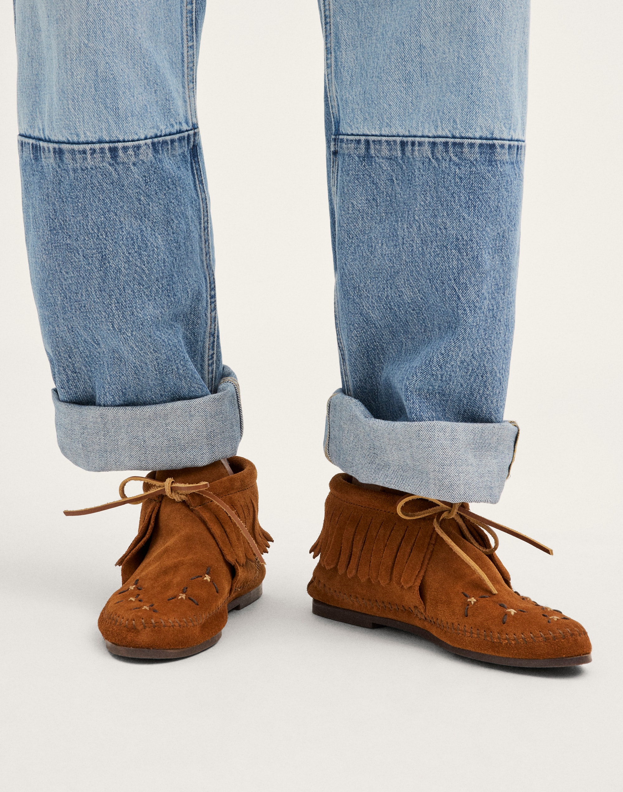 Madewell x Minnetonka Baashkinjibigwan Boot