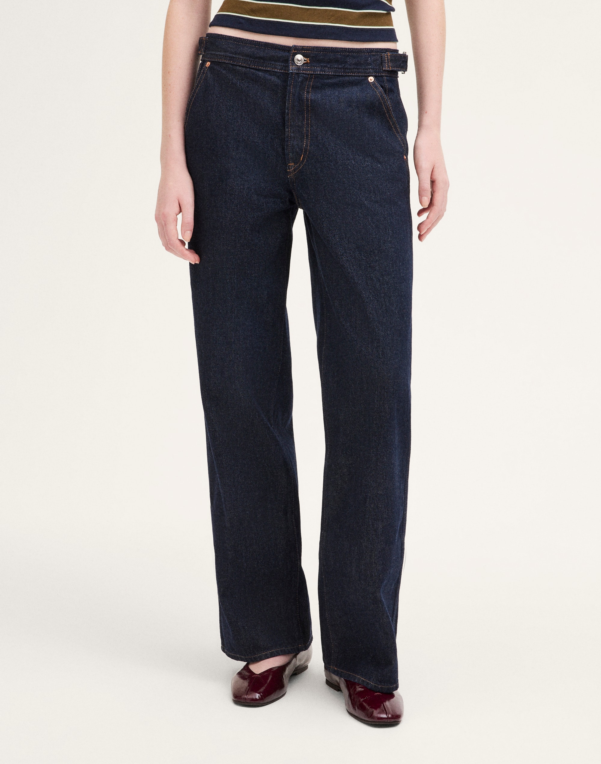 Low-Slung Baggy Jeans