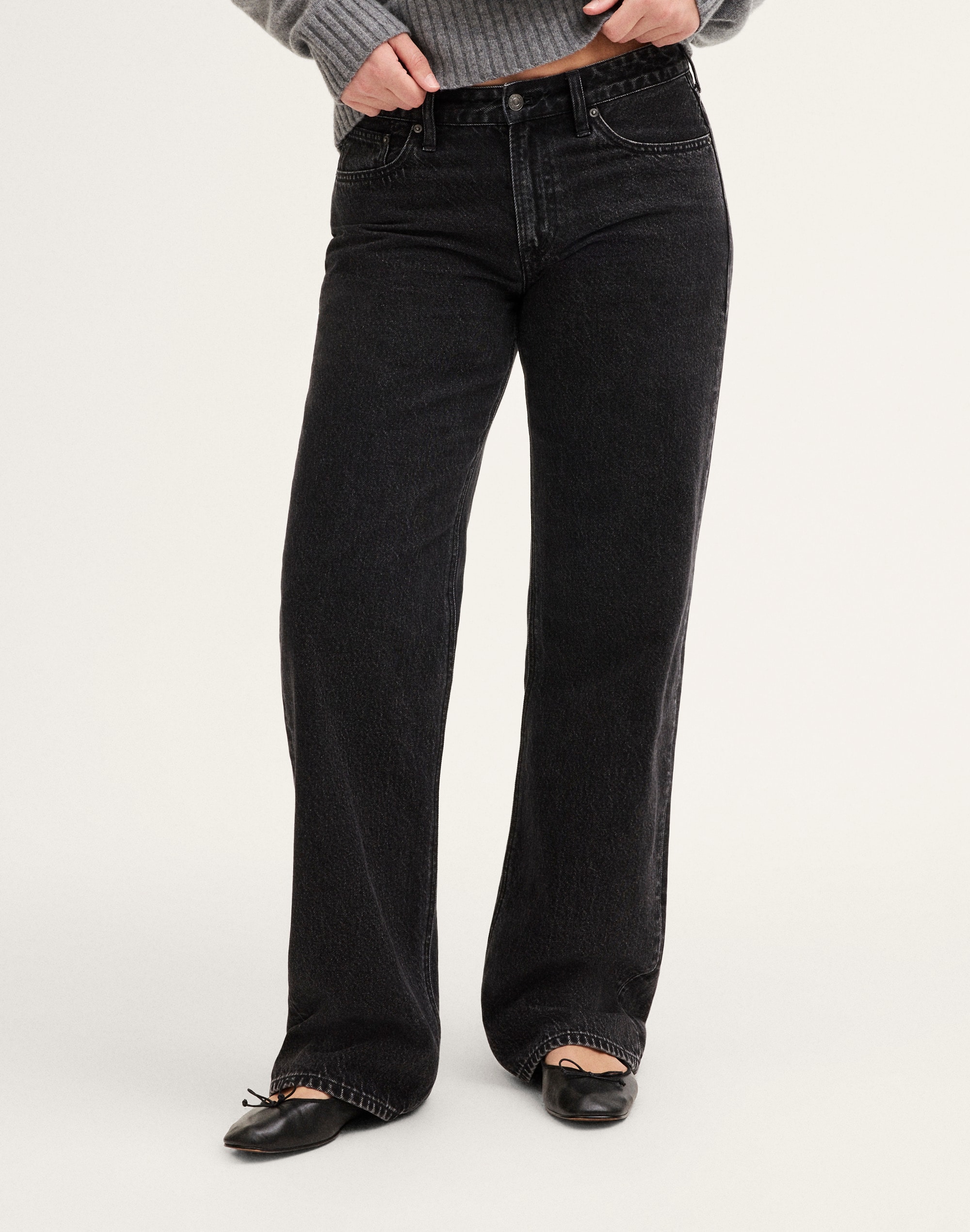 The Curvy Low-Rise Loose Jean