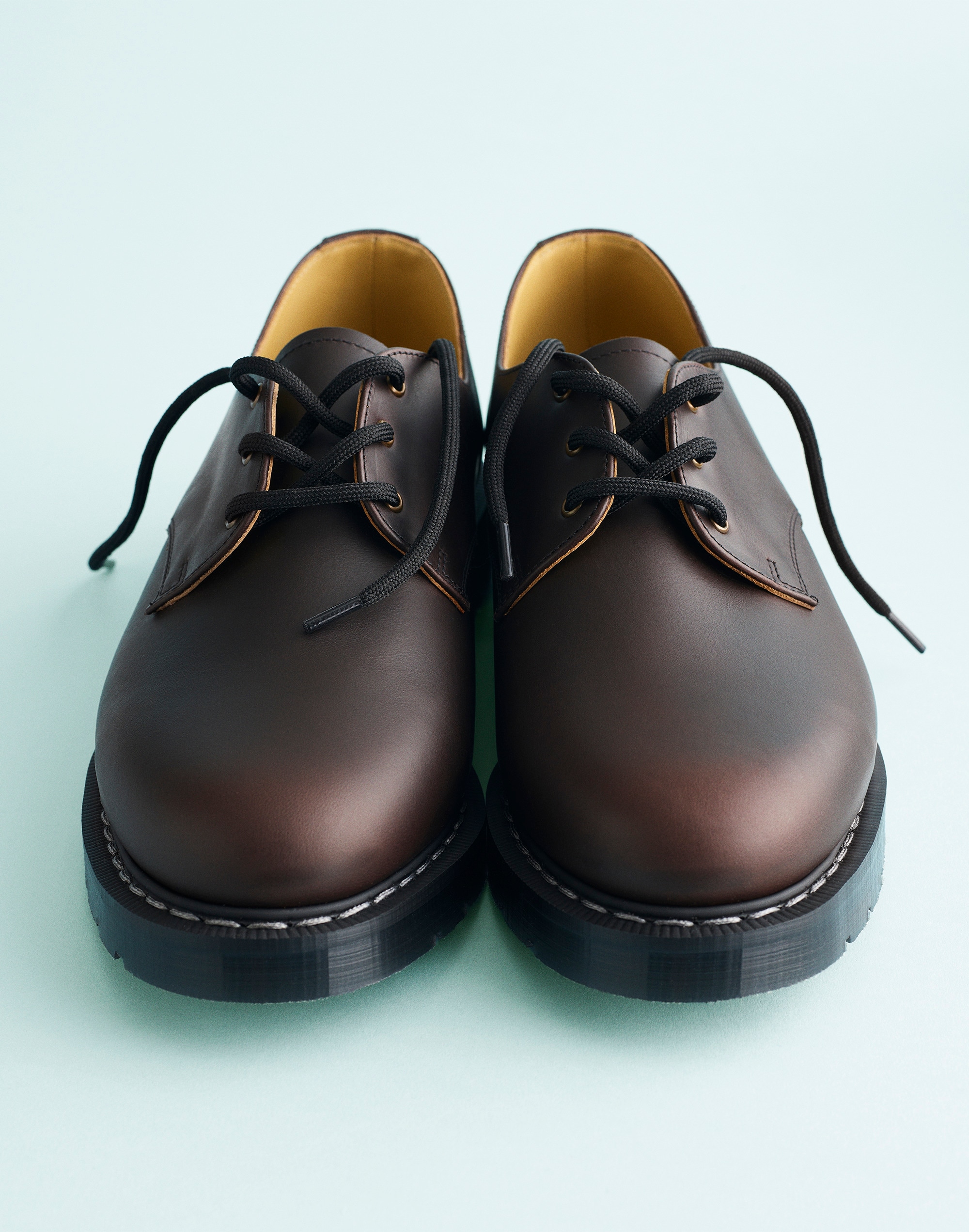Solovair&reg; Gibson Shoe